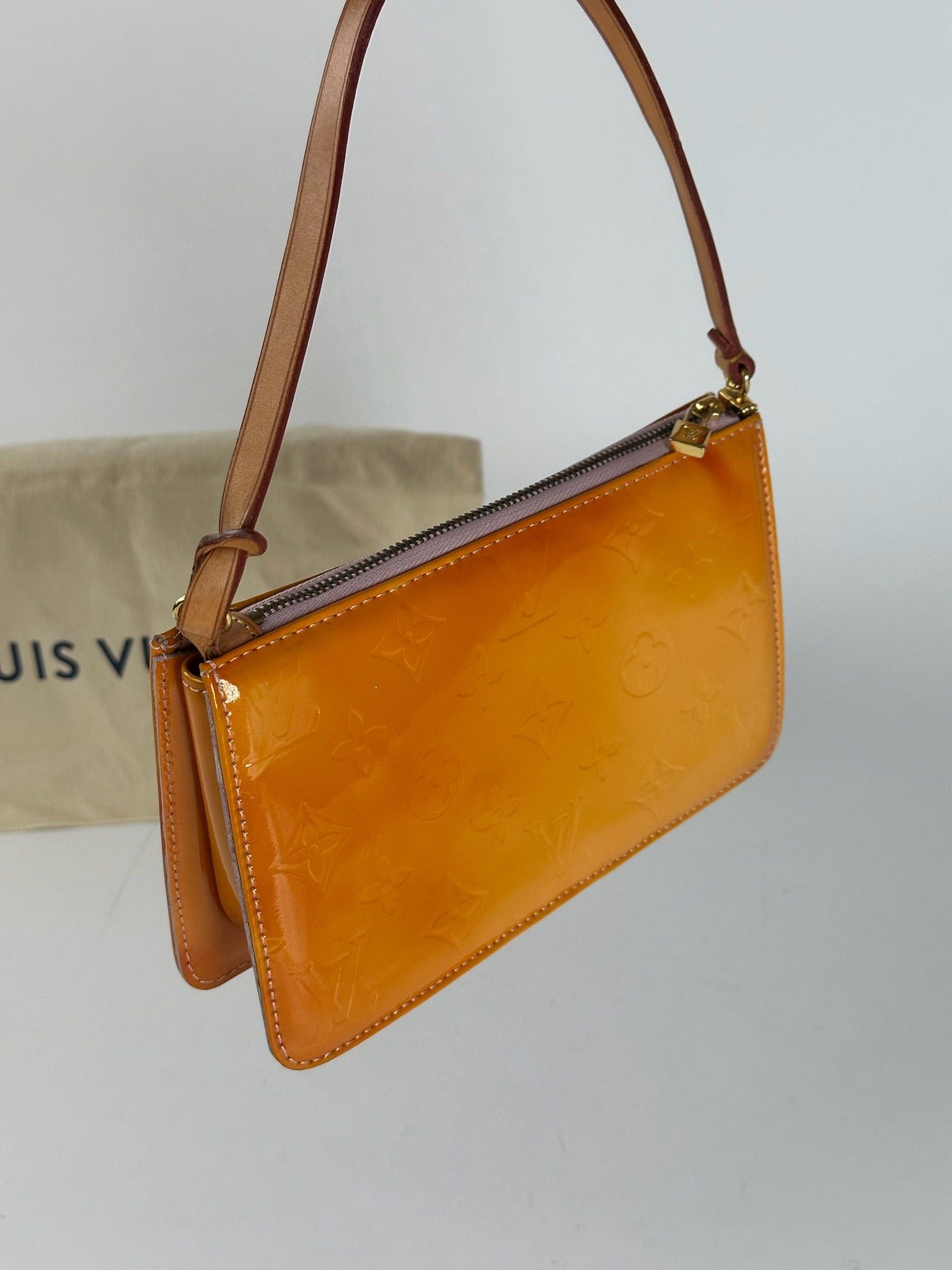 Louis Vuitton Vintage Vernis Leather Baguette Bag Mango Size ONE SIZE - 13 Thumbnail