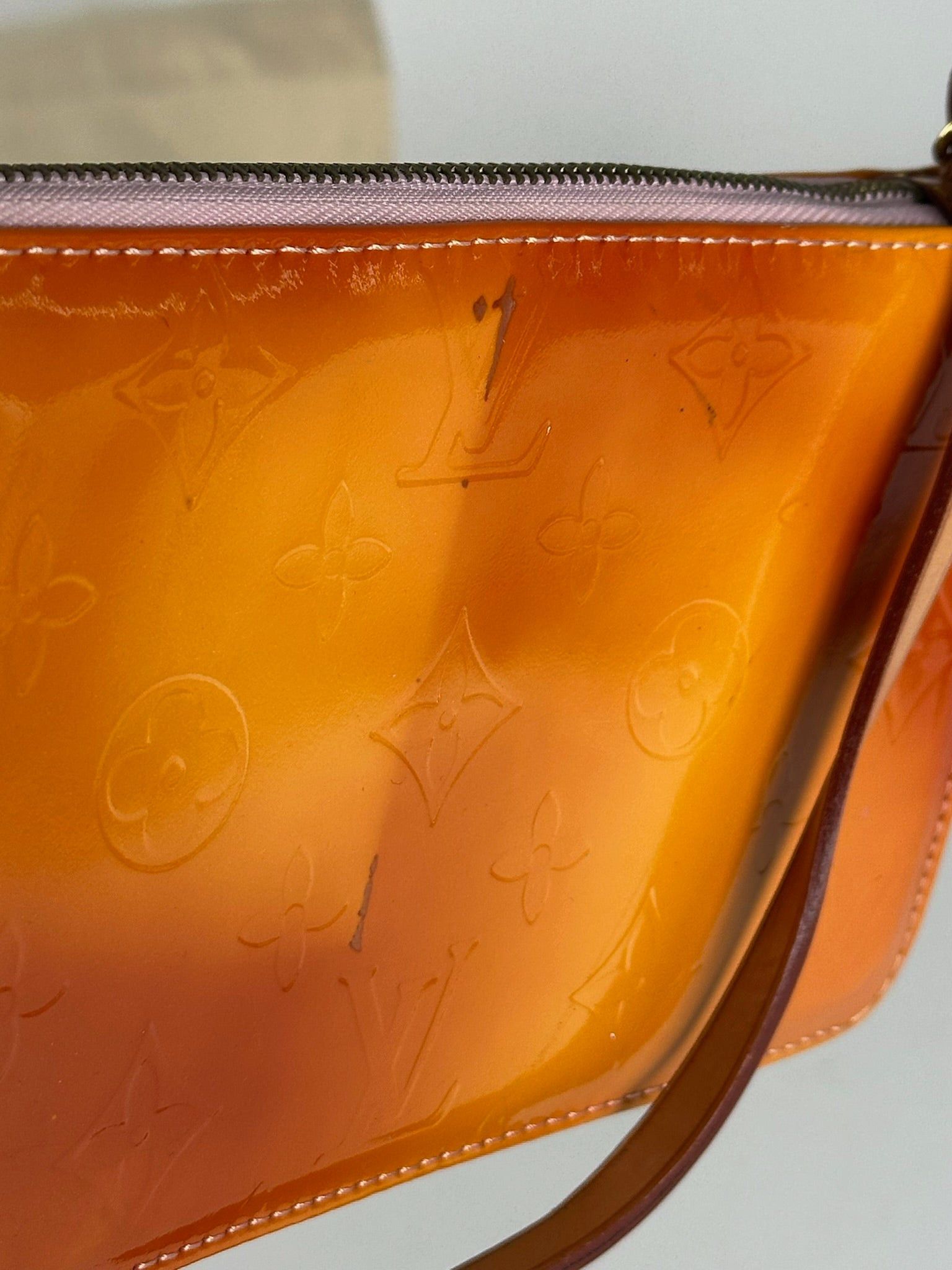 Louis Vuitton Vintage Vernis Leather Baguette Bag Mango Size ONE SIZE - 6 Thumbnail