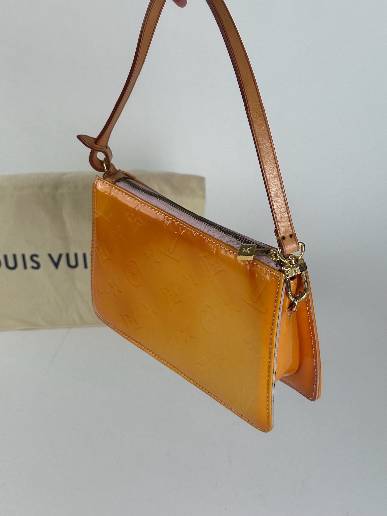 Louis Vuitton Vintage Vernis Leather Baguette Bag Mango Size ONE SIZE - 2 Thumbnail