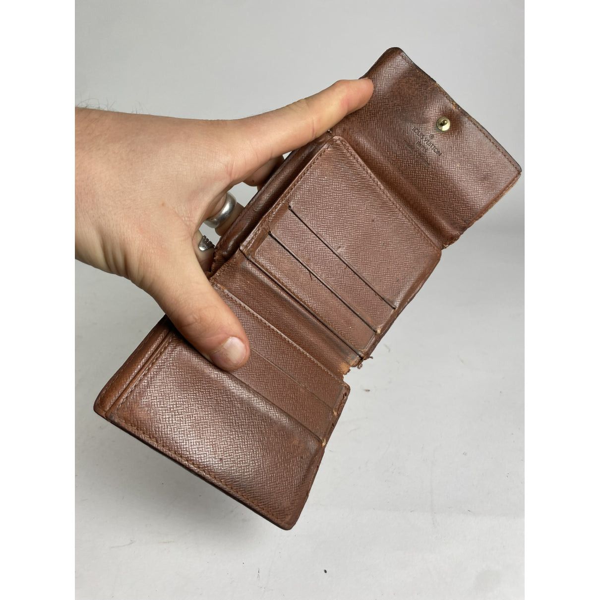 Louis Vuitton Retiro Brown Leather Wallet Size ONE SIZE - 4 Thumbnail