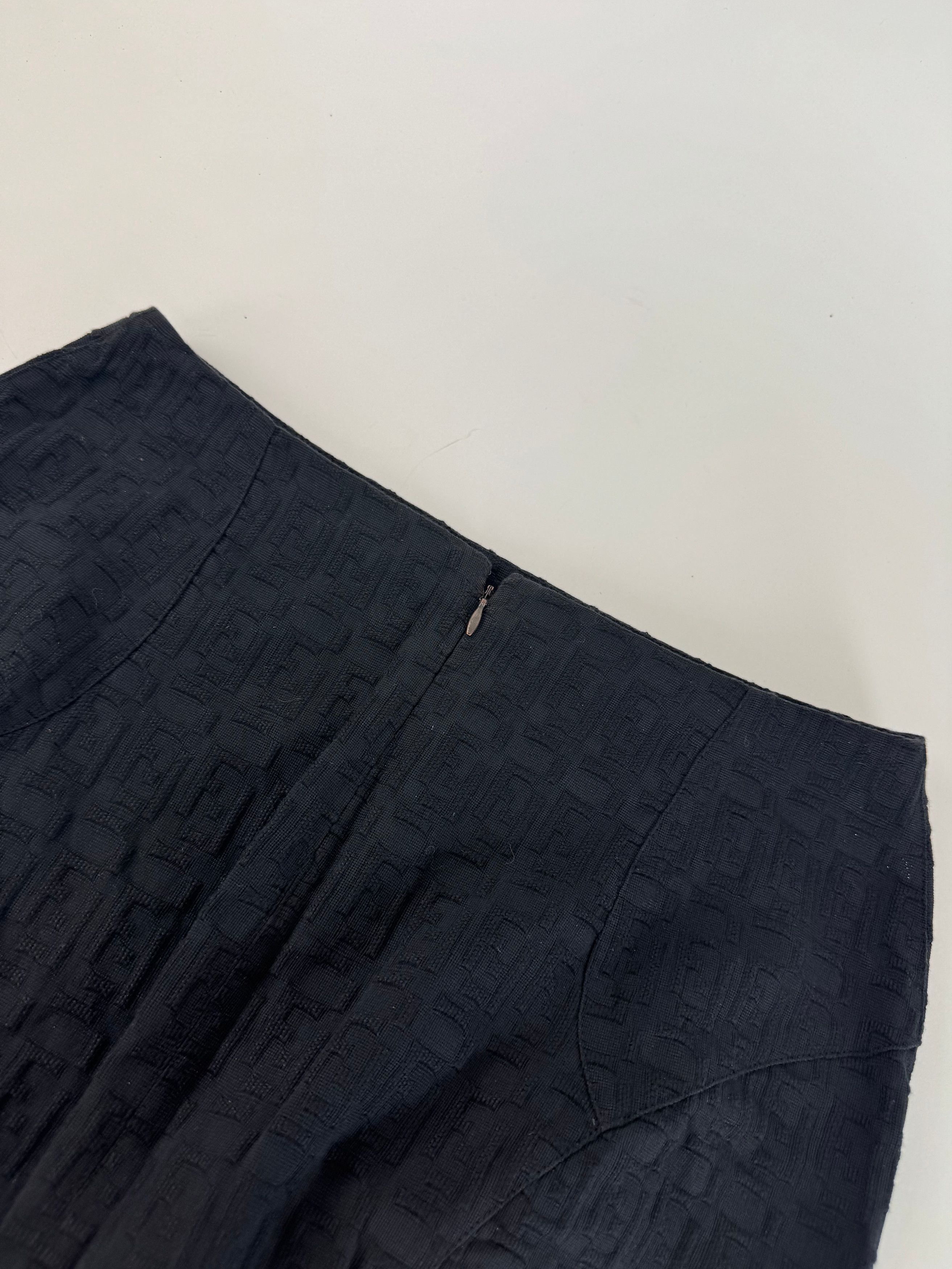 Fendi Vintage Roma Monogram Canvas skirt m Size 27" / US 4 / IT 40 - 8 Thumbnail