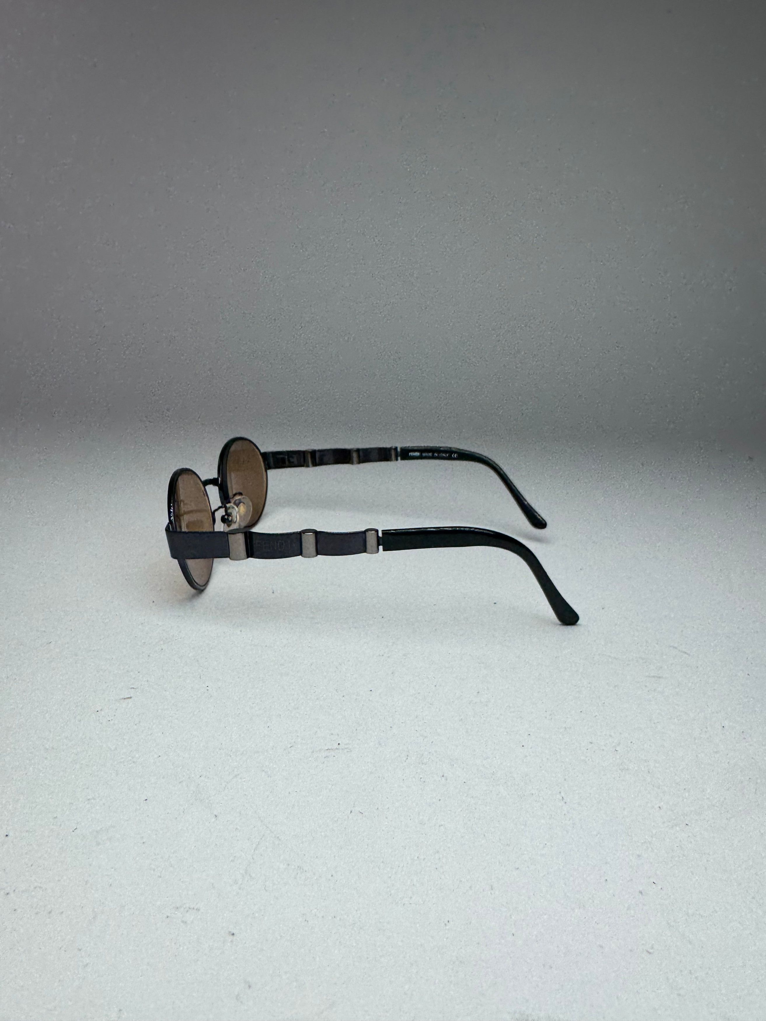 Fendi Vintage Sunglasses bronze Size ONE SIZE - 3 Thumbnail