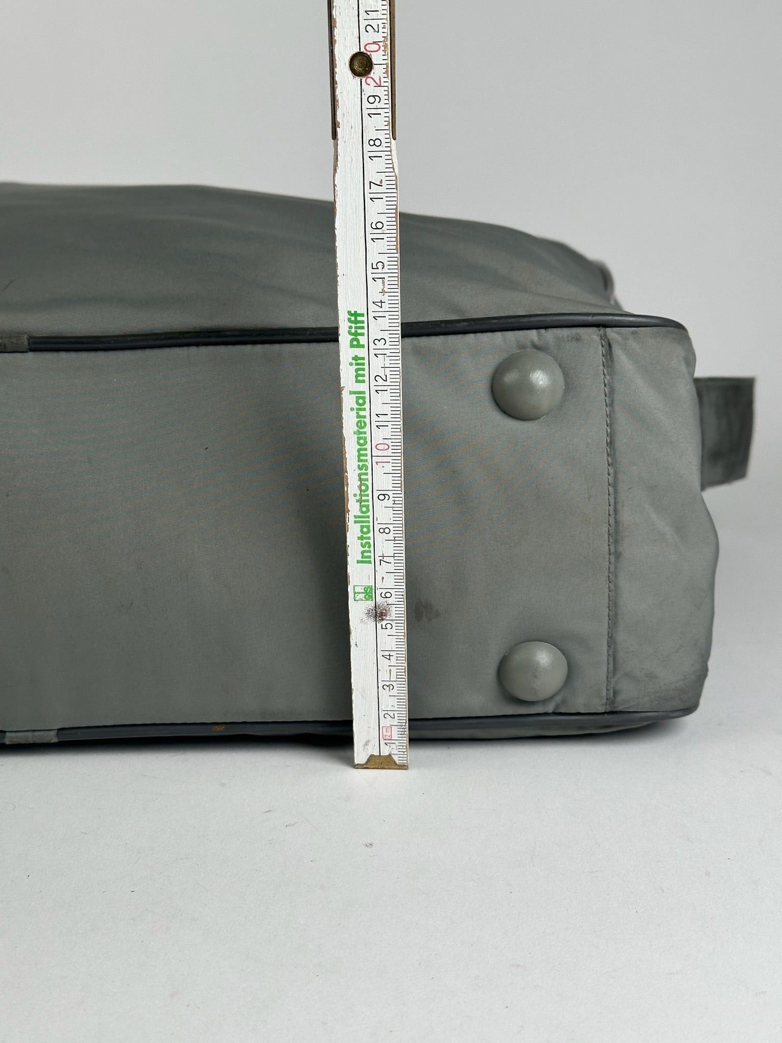 Prada Vintage Sport 2 Way Bag Gray Size ONE SIZE - 11 Thumbnail