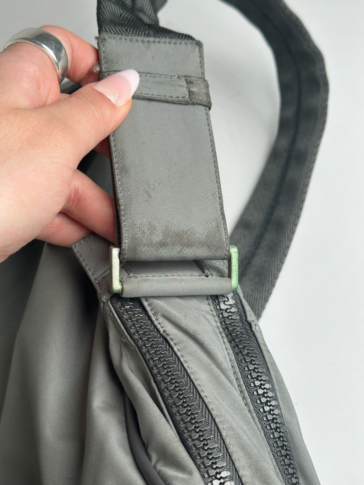 Prada Vintage Sport 2 Way Bag Gray Size ONE SIZE - 4 Thumbnail