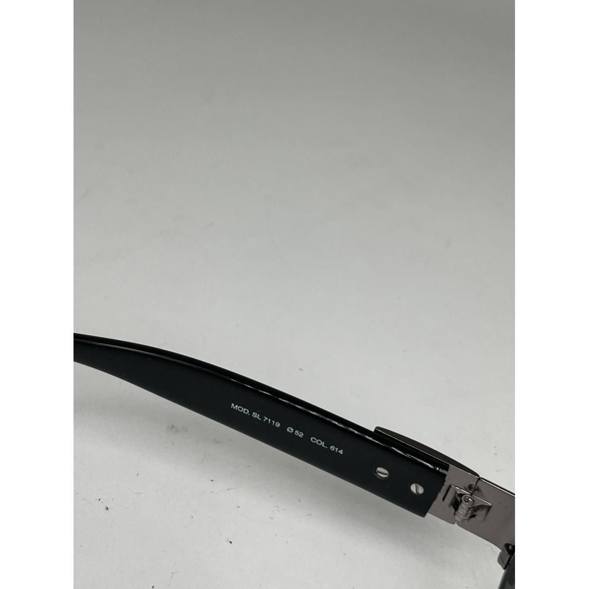 Fendi Black Plastic Sunglasses Size ONE SIZE - 2 Thumbnail