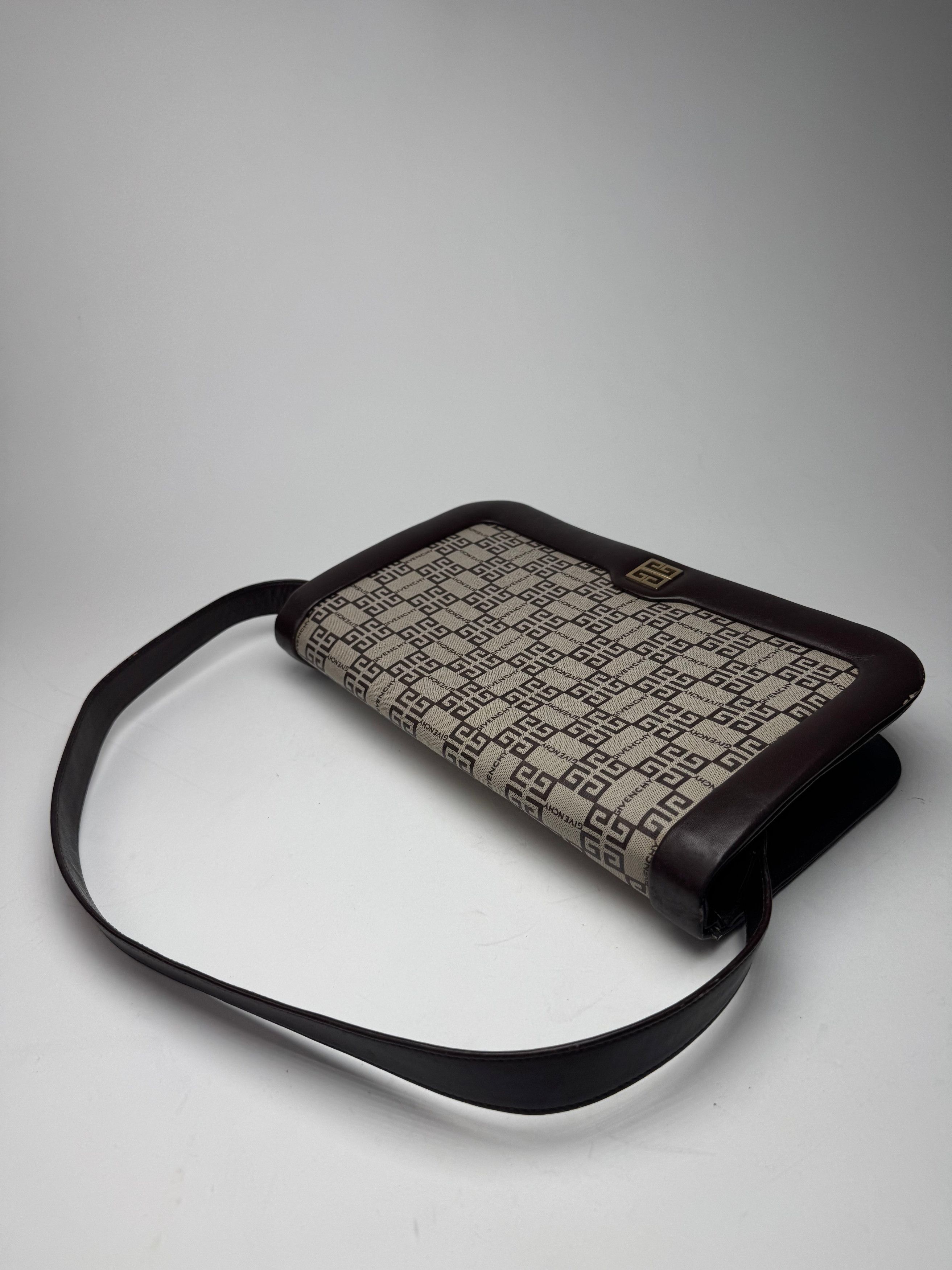 Givenchy Vintage 4G leather monogram Bag Size ONE SIZE - 8 Thumbnail
