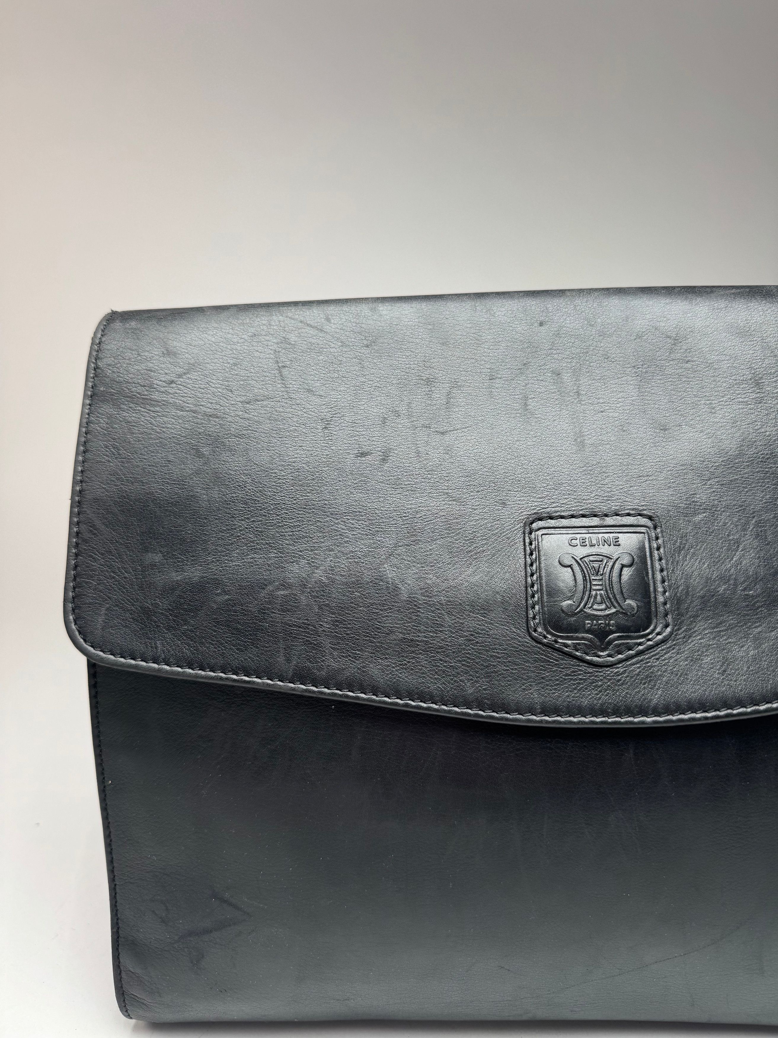Celine Vintage Paris Triomphe Leather Clutch Black Size ONE SIZE - 6 Thumbnail