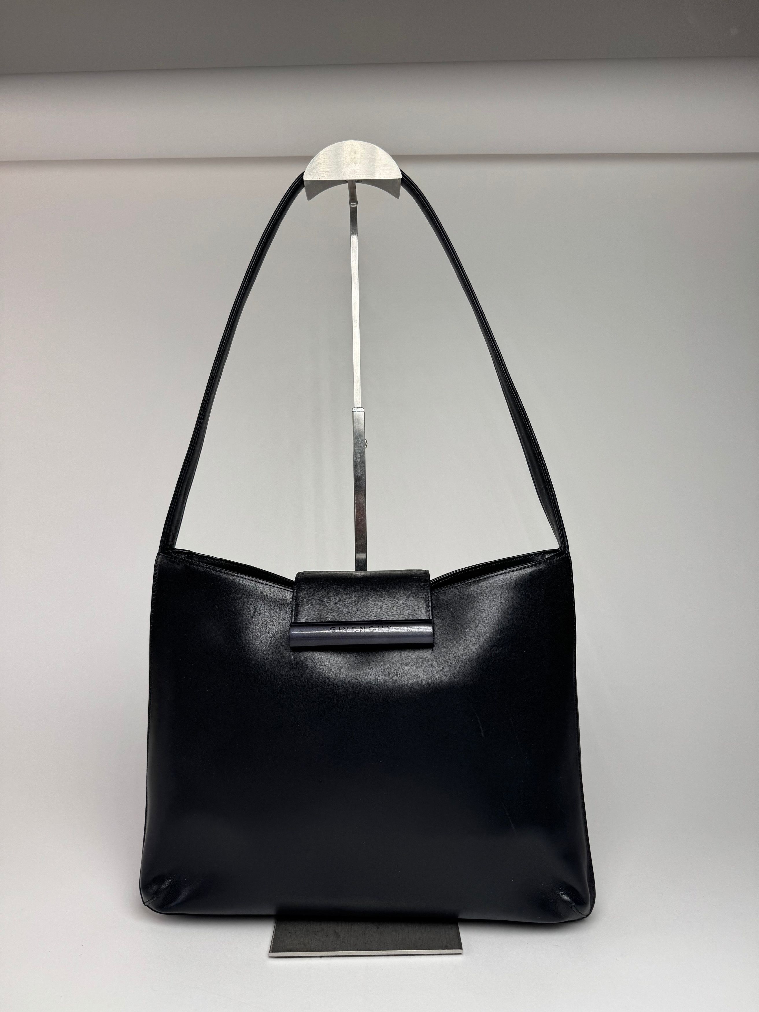 Givenchy Vintage Whip leather Bag black Size ONE SIZE - 5 Thumbnail
