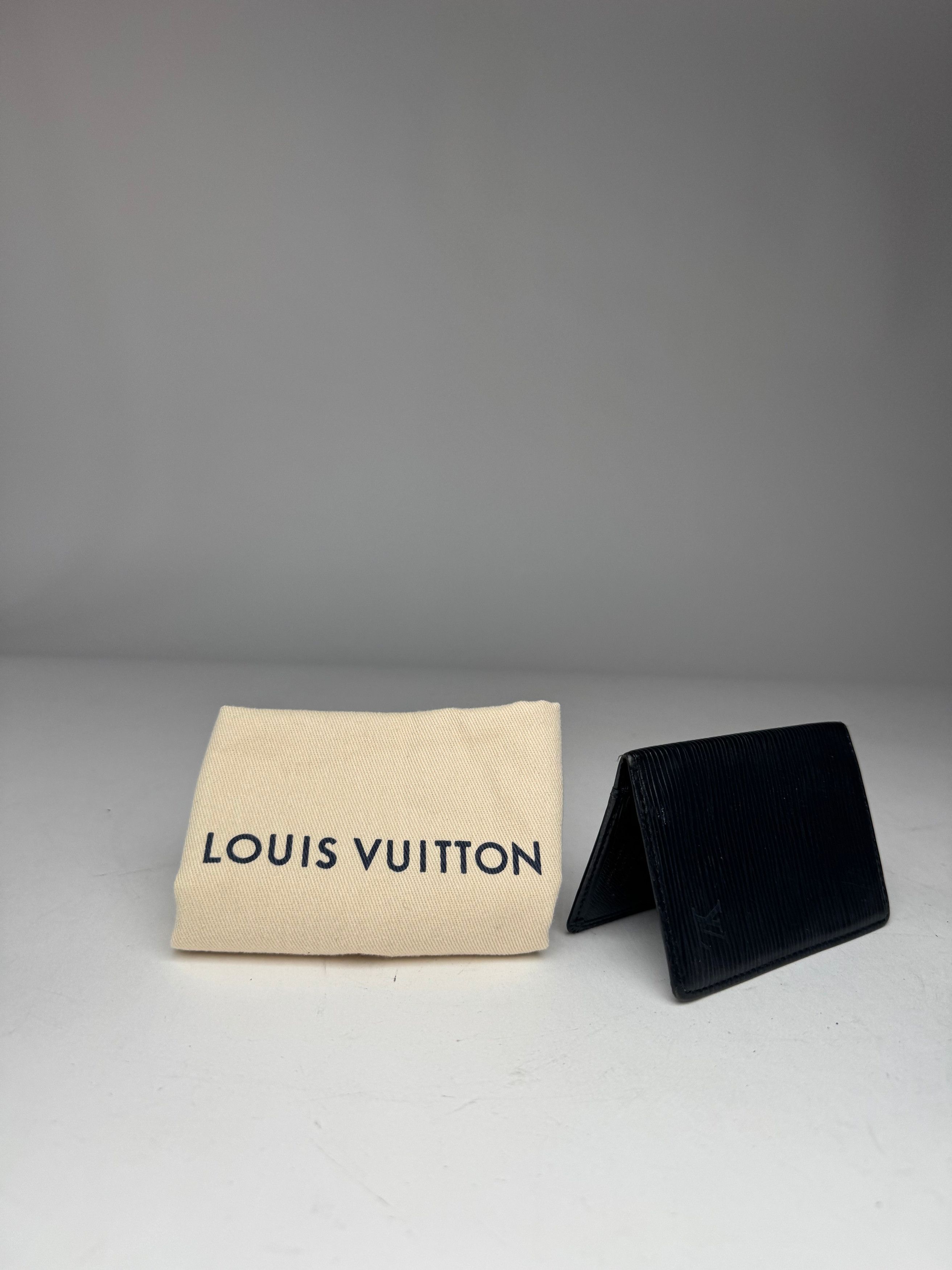 Louis Vuitton Vintage EPI Leather Card Holder Black Size ONE SIZE - 10 Thumbnail
