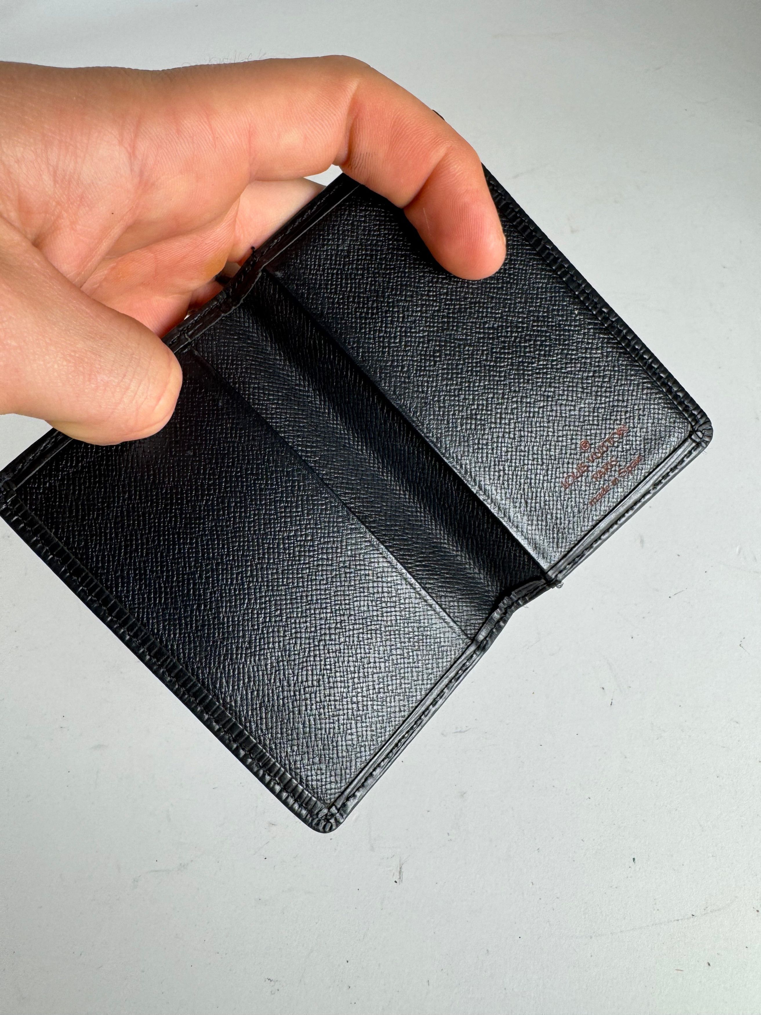 Louis Vuitton Vintage EPI Leather Card Holder Black Size ONE SIZE - 8 Thumbnail