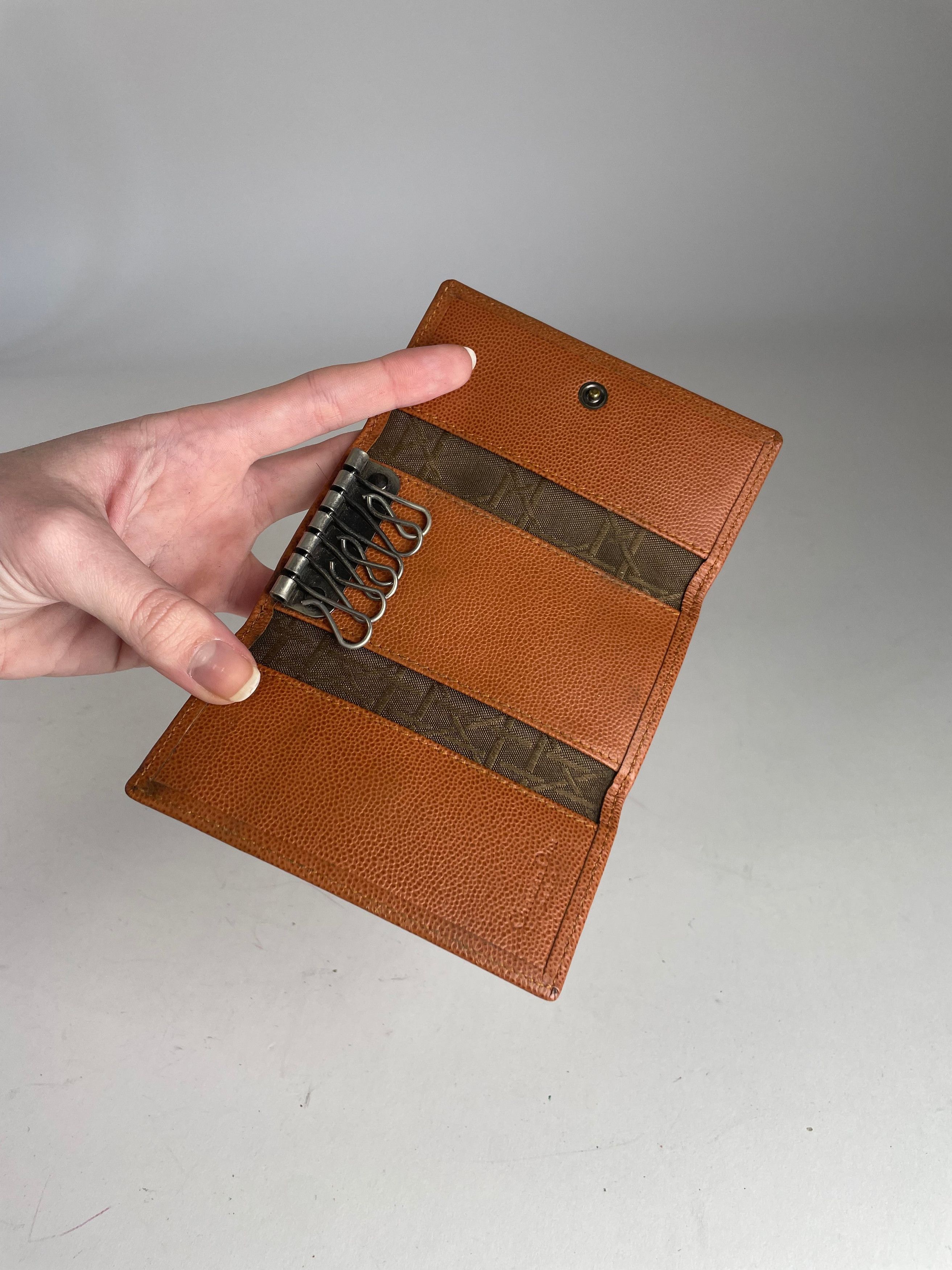 Dior Vintage Leather Key Holder Brown Size ONE SIZE - 7 Thumbnail