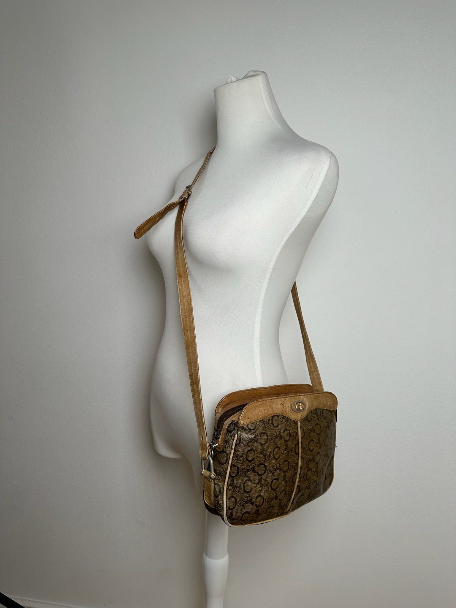 Celine Vintage Paris Triomphe Monogram Leather Bag Size ONE SIZE - 6 Thumbnail