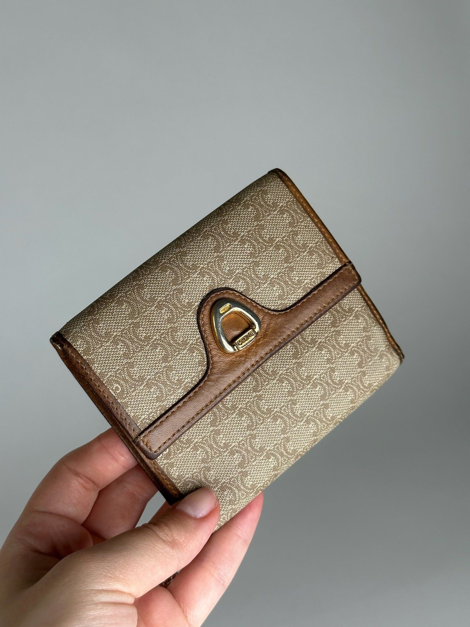Celine Vintage Paris Leather Monogram Wallet Beige Brown Size ONE SIZE - 8 Thumbnail