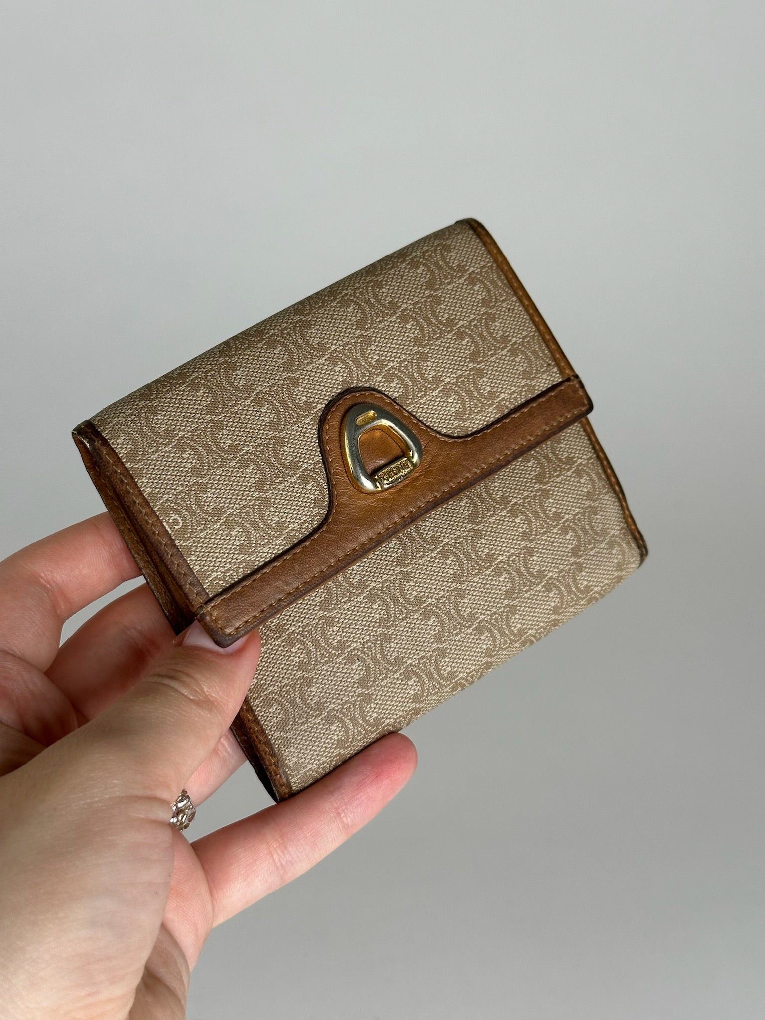 Celine Vintage Paris Leather Monogram Wallet Beige Brown Size ONE SIZE - 10 Thumbnail