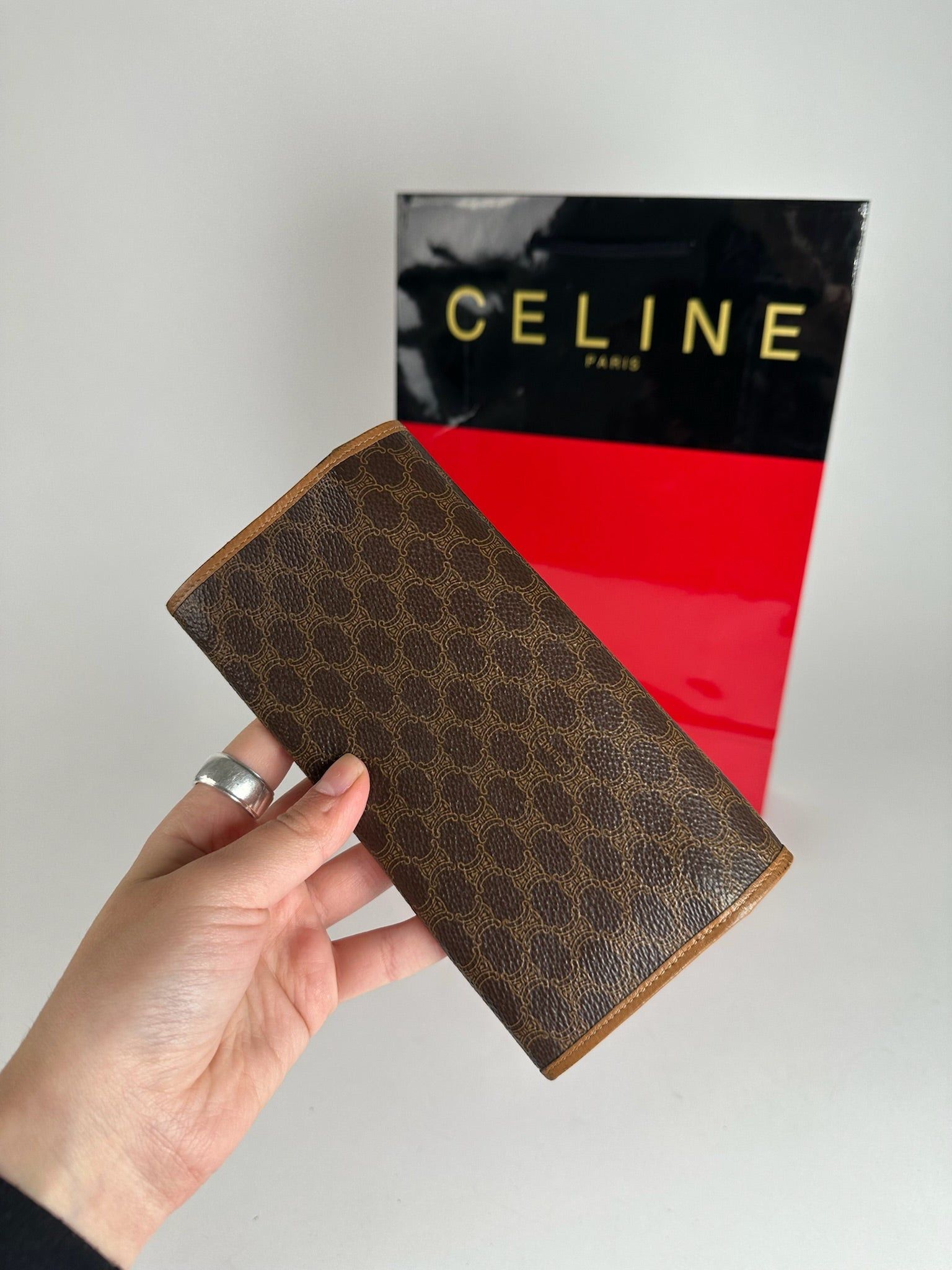 Celine Vintage Paris Leather monogram Wallet Brown Size ONE SIZE - 9 Thumbnail