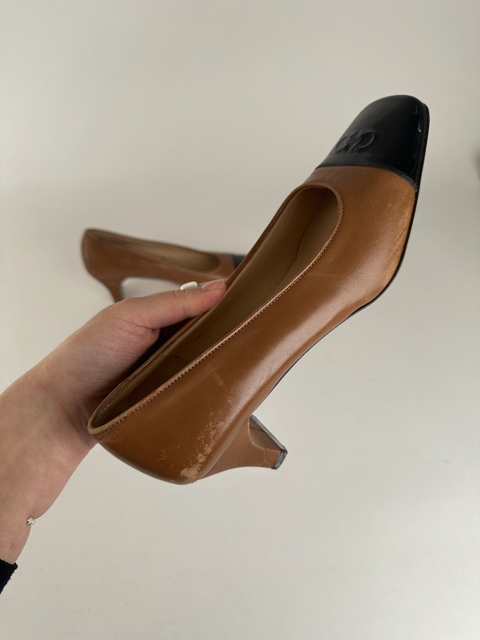 Salvatore Ferragamo Vintage Leather pumps brown black Size US 6 / IT 36 - 4 Thumbnail