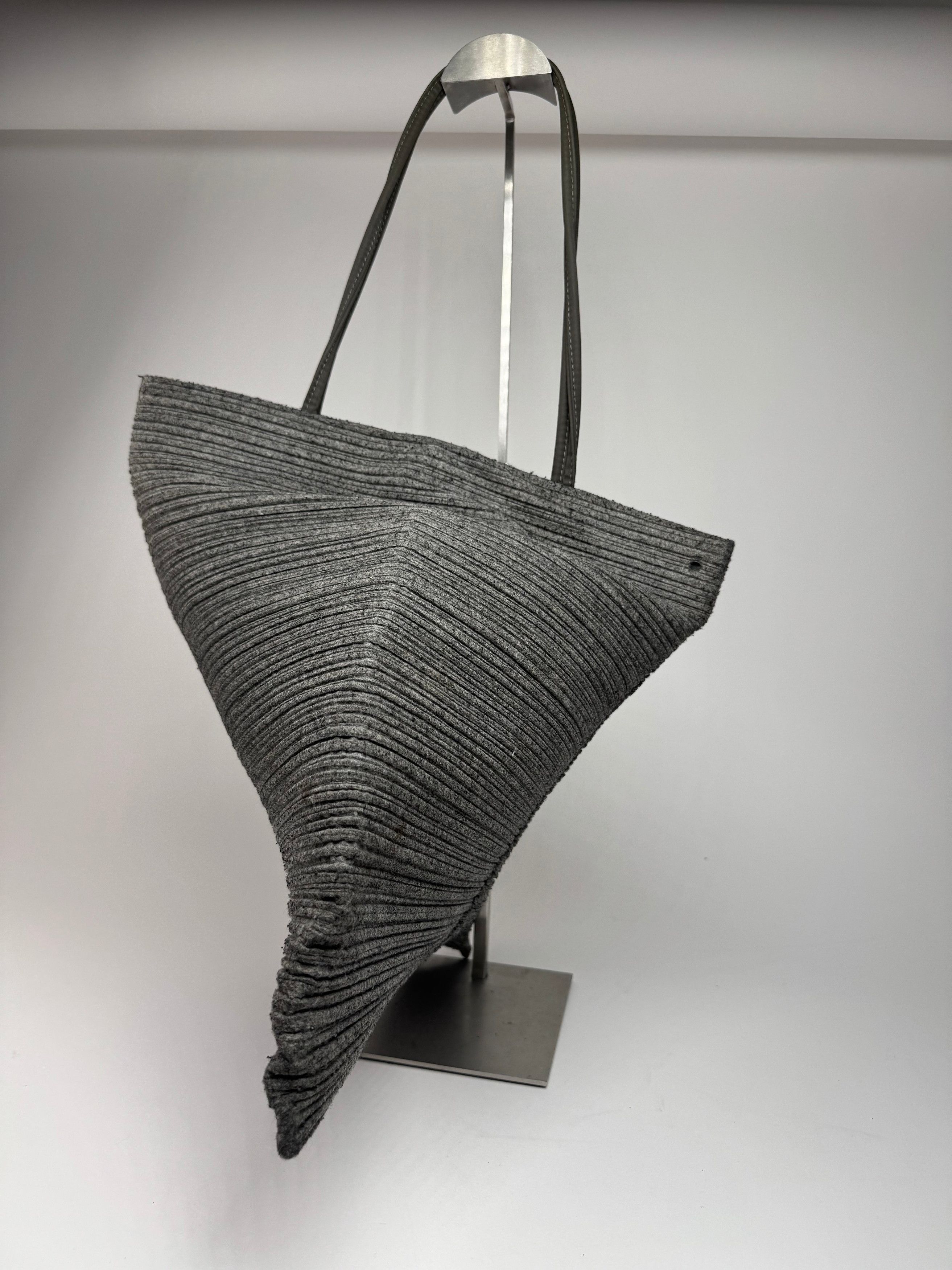 Issey Miyake Vintage please please Bag Grey Size ONE SIZE - 2 Thumbnail