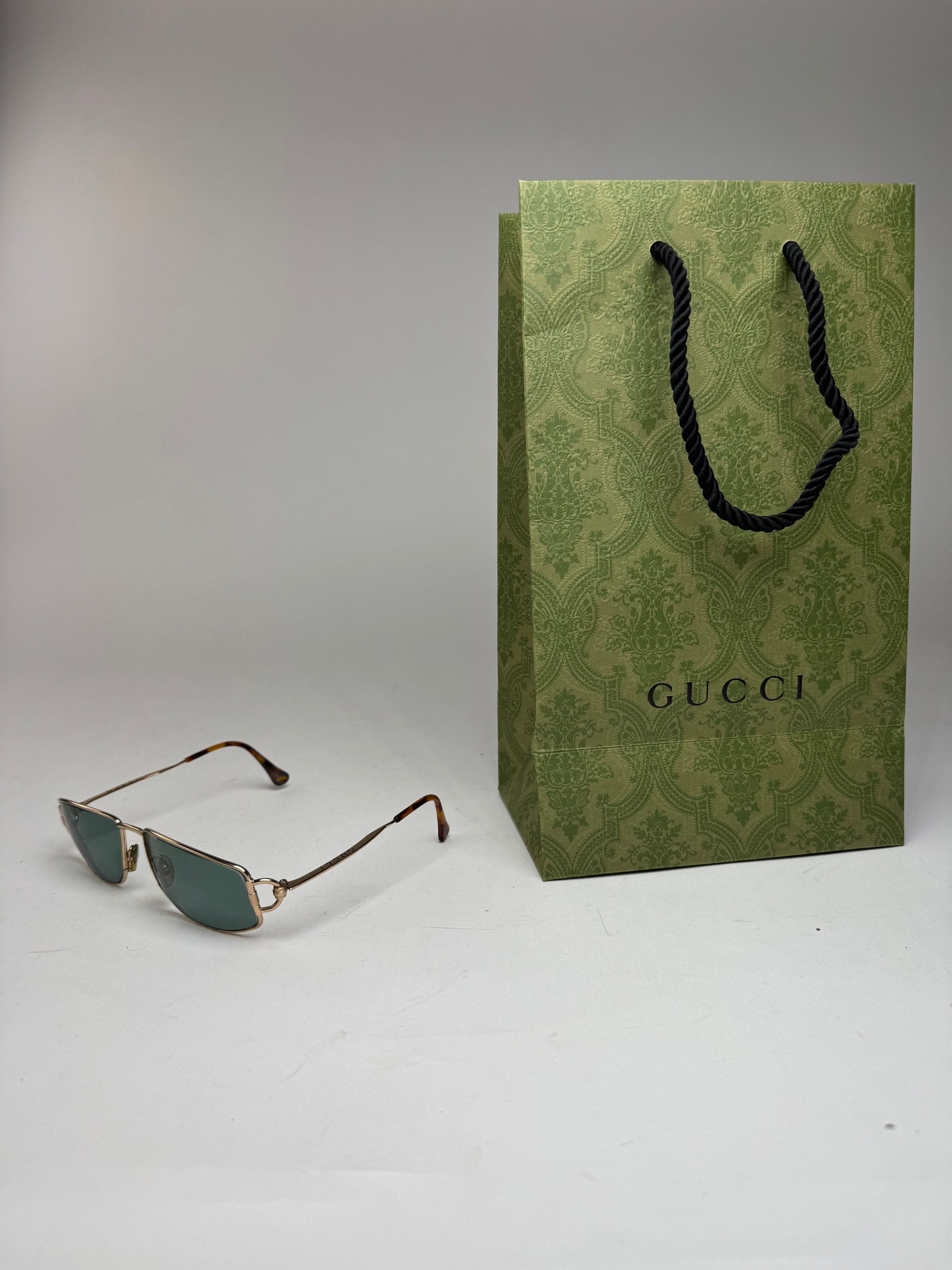 Gucci Vintage Sunglasses Green Gold Size ONE SIZE - 2 Thumbnail