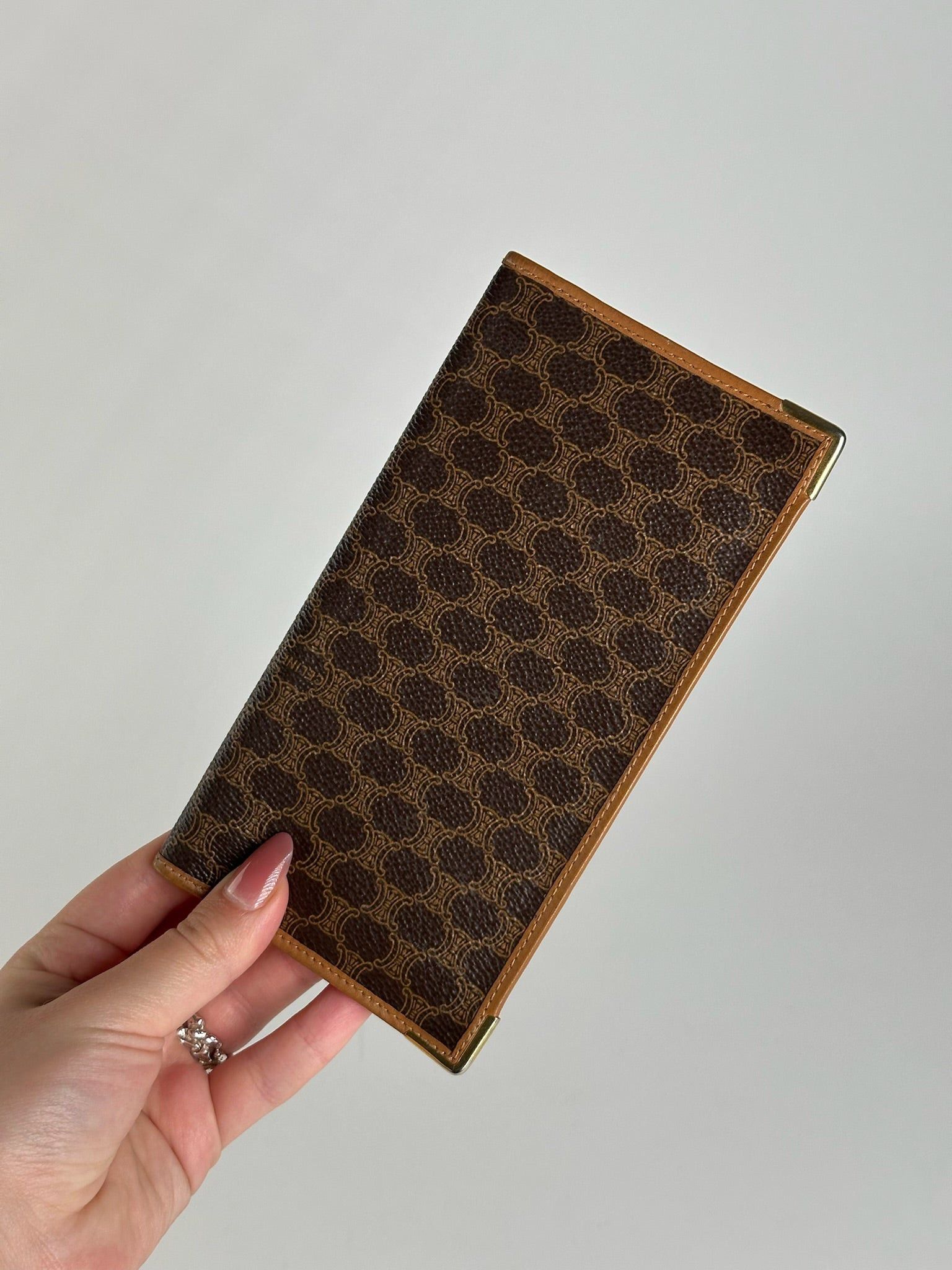 Celine Vintage Leather Monogram ID holder card holder brown Size ONE SIZE - 8 Thumbnail