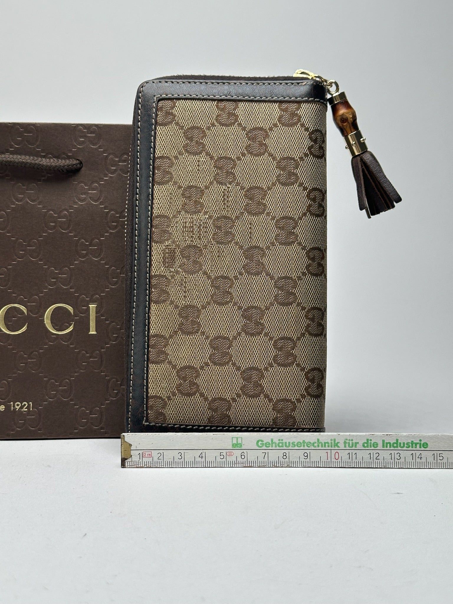 Gucci Vintage Monogram Leather Wallet beige Brown Size ONE SIZE - 10 Thumbnail