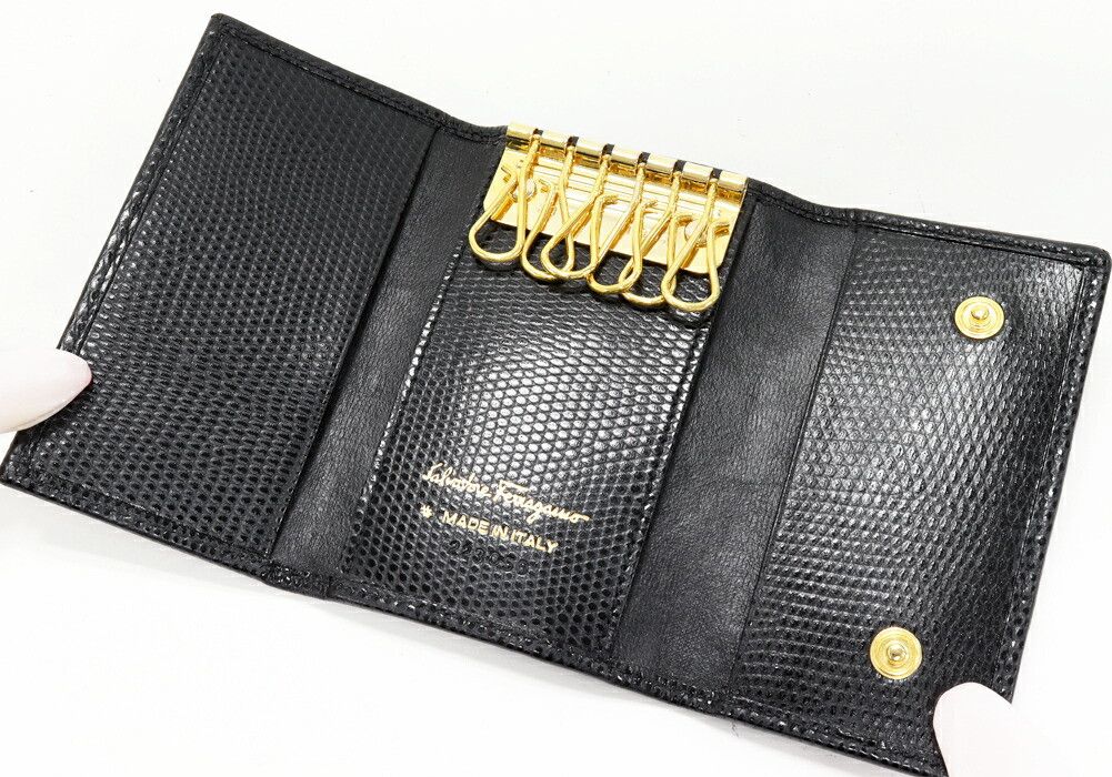 Salvatore Ferragamo Salvatore Ferragamo Salvatore Ferragamo Vara Embossed Calf Key Case Leather Key case 223056 DUTY FREE for USA Size ONE SIZE - 3 Thumbnail