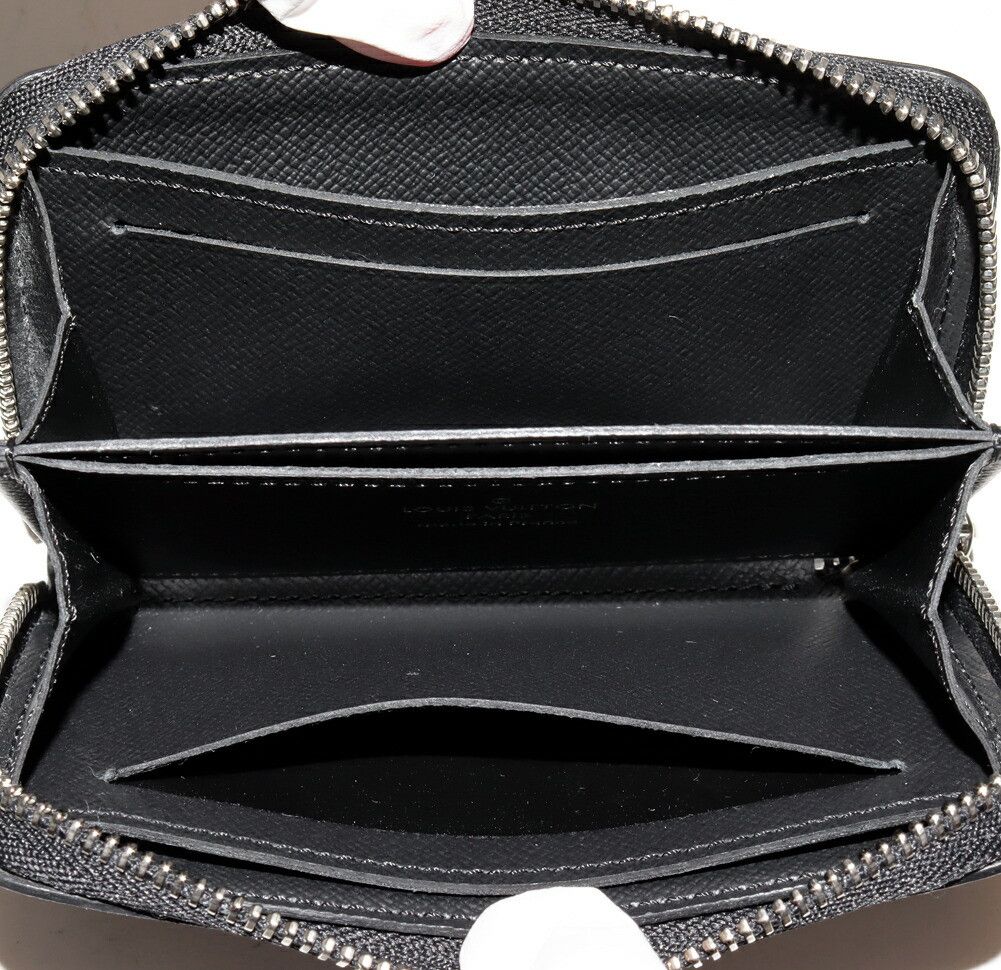 Louis Vuitton Louis Vuitton Louis Vuitton Zippy Coin Purse Taiga Coin Case Leather Coin Case M30511 DUTY FREE for USA Size ONE SIZE - 3 Thumbnail