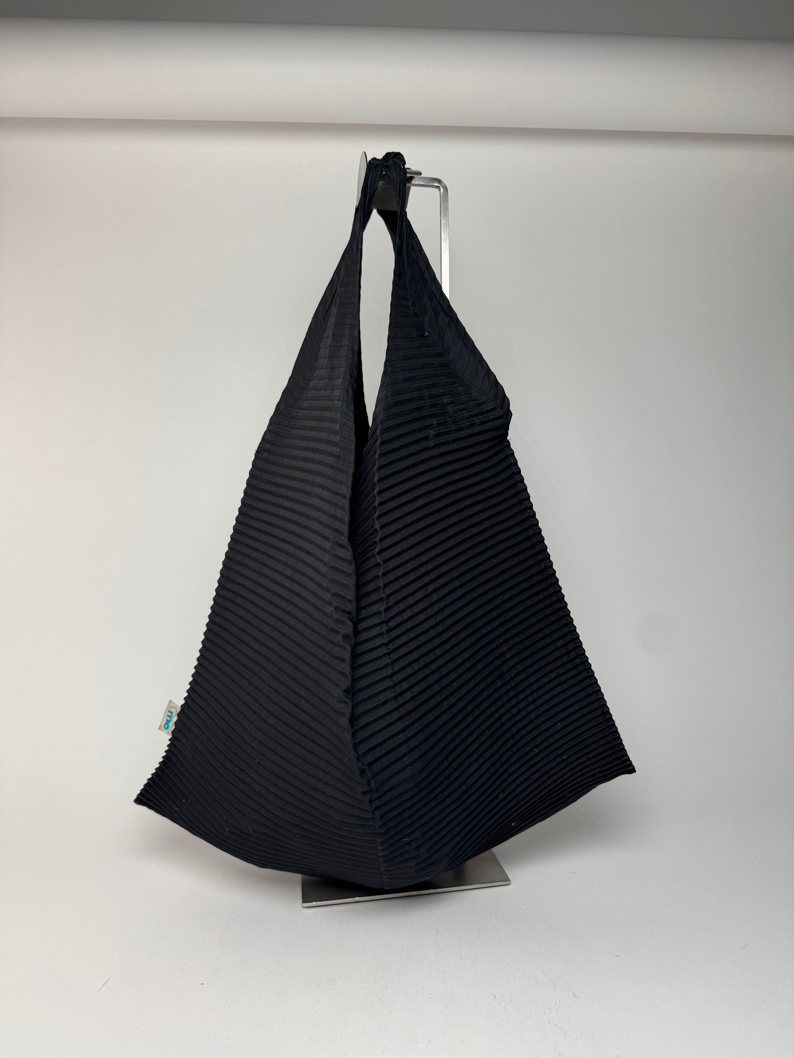Issey Miyake Vintage Plissee Handbag black Size ONE SIZE - 9 Thumbnail