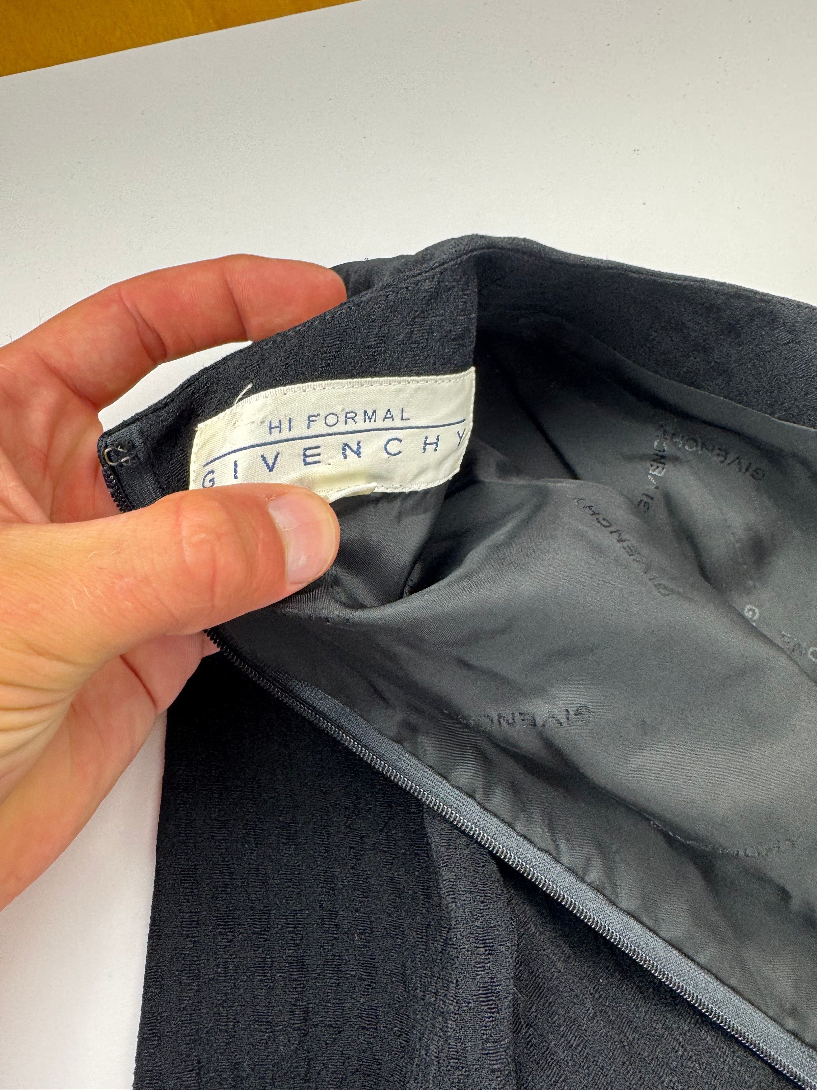 Givenchy Vintage wool Dress black m/L Size M / US 6-8 / IT 42-44 - 11 Thumbnail