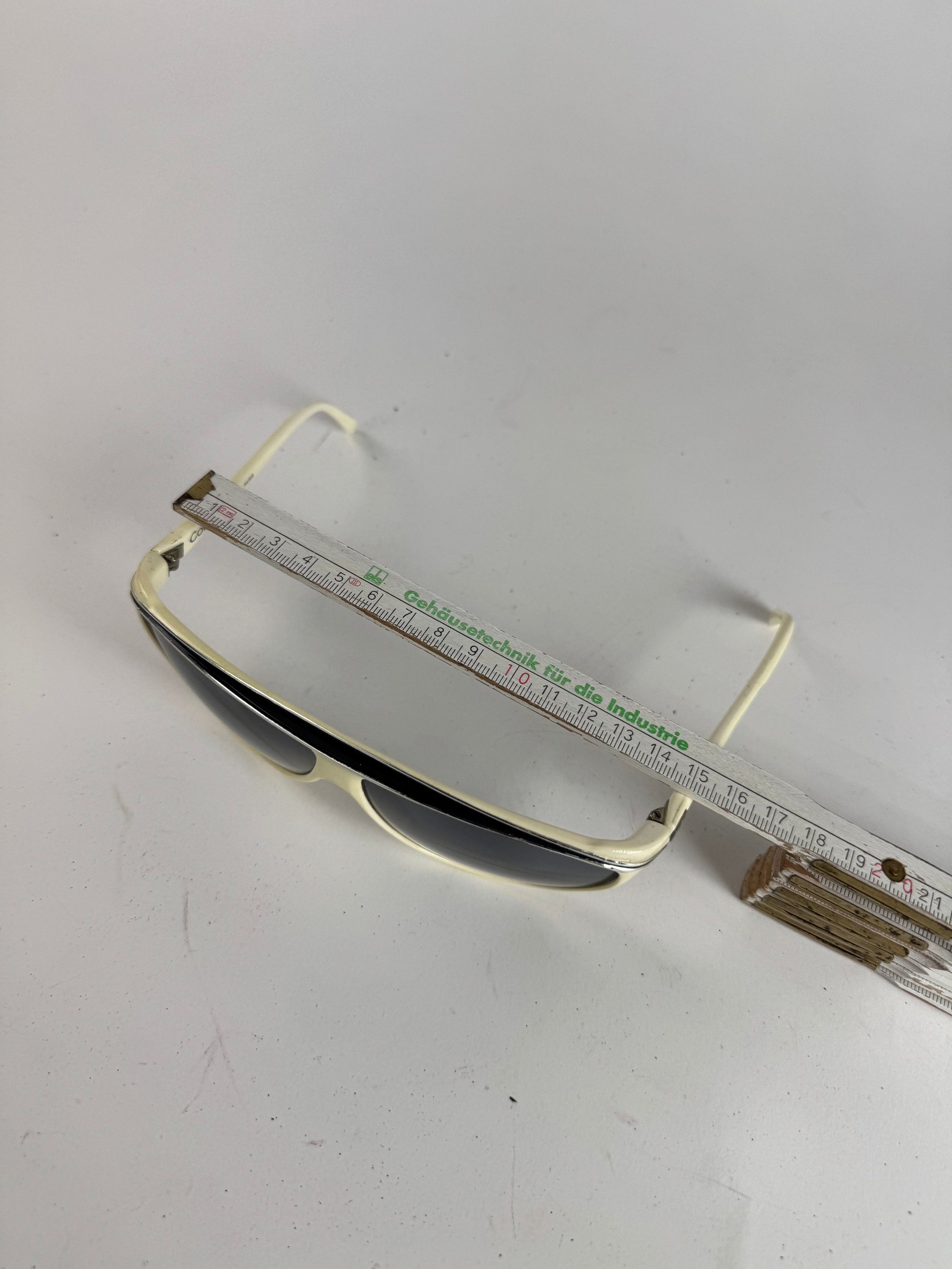 Courreges Vintage Sunglasses White silver Size ONE SIZE - 12 Thumbnail