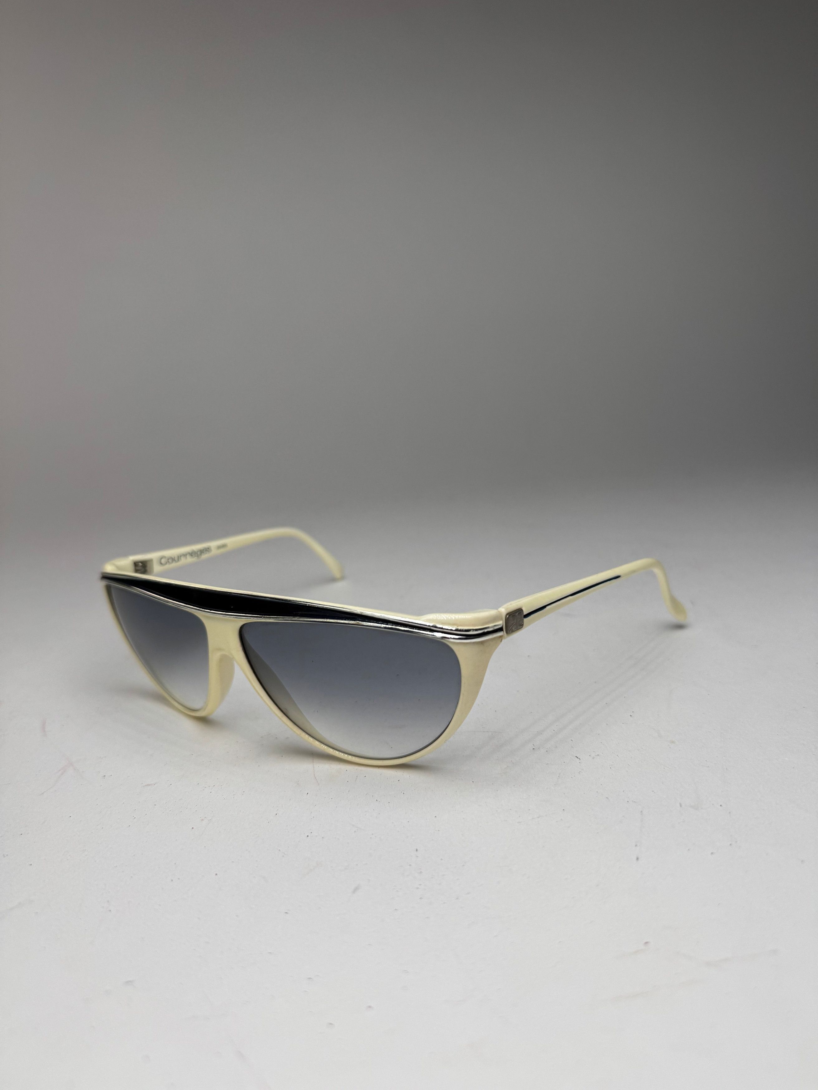 Courreges Vintage Sunglasses White silver Size ONE SIZE - 7 Thumbnail