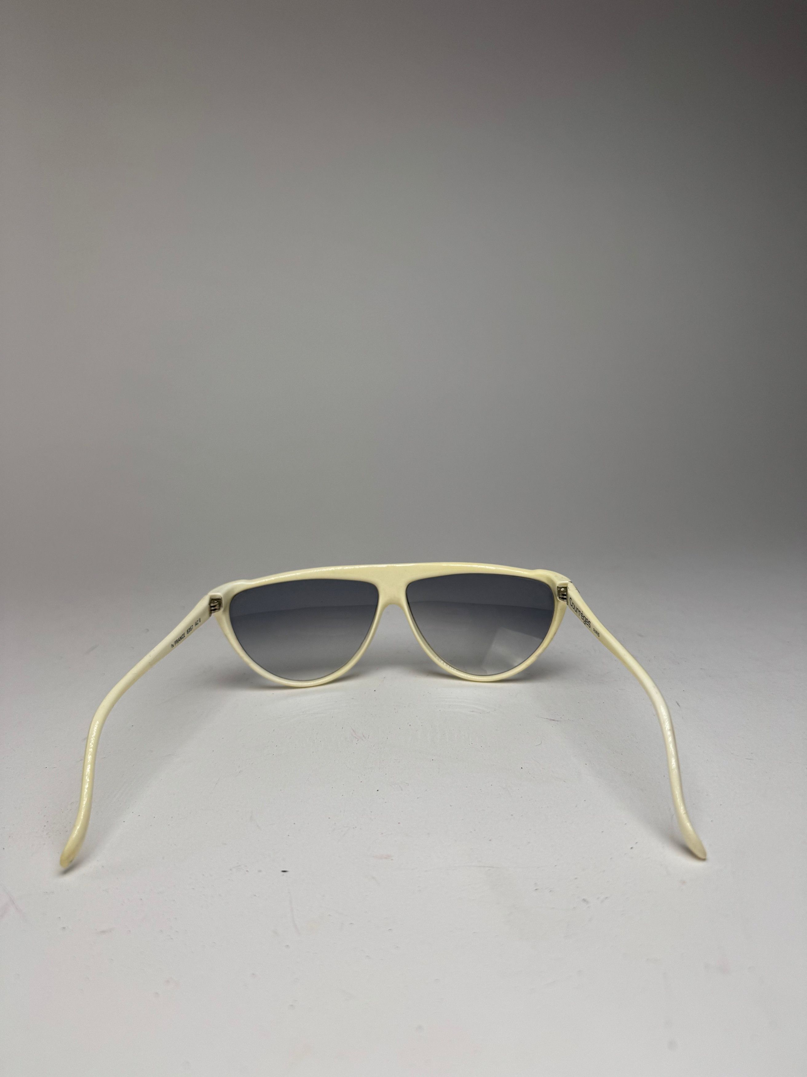 Courreges Vintage Sunglasses White silver Size ONE SIZE - 10 Thumbnail