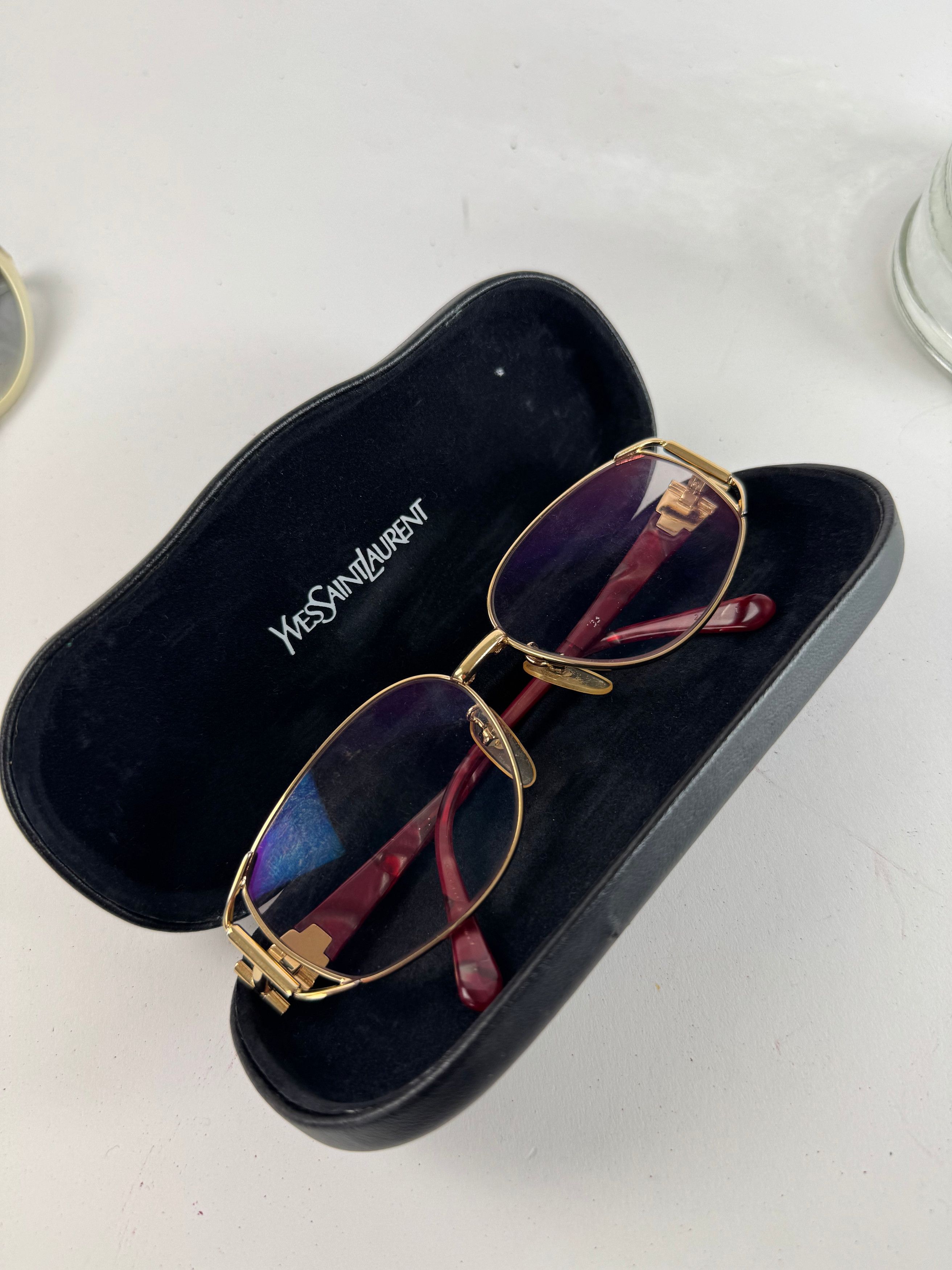 Other Vintage Yves Saint Laurent Sunglasses Red Gold Size ONE SIZE - 14 Thumbnail