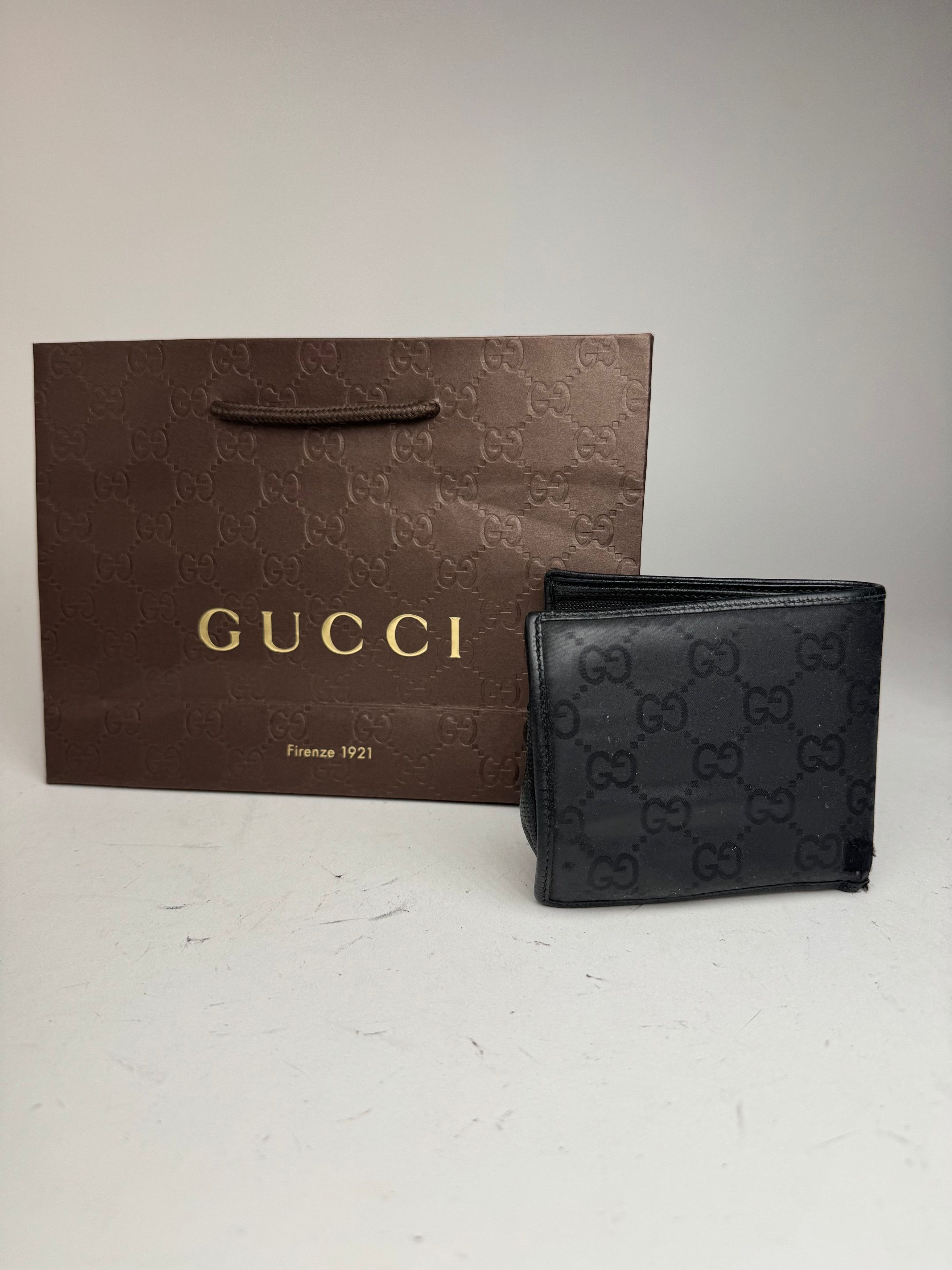 Gucci Vintage Flapable Monogramm Leather Wallet Black Size ONE SIZE - 4 Thumbnail