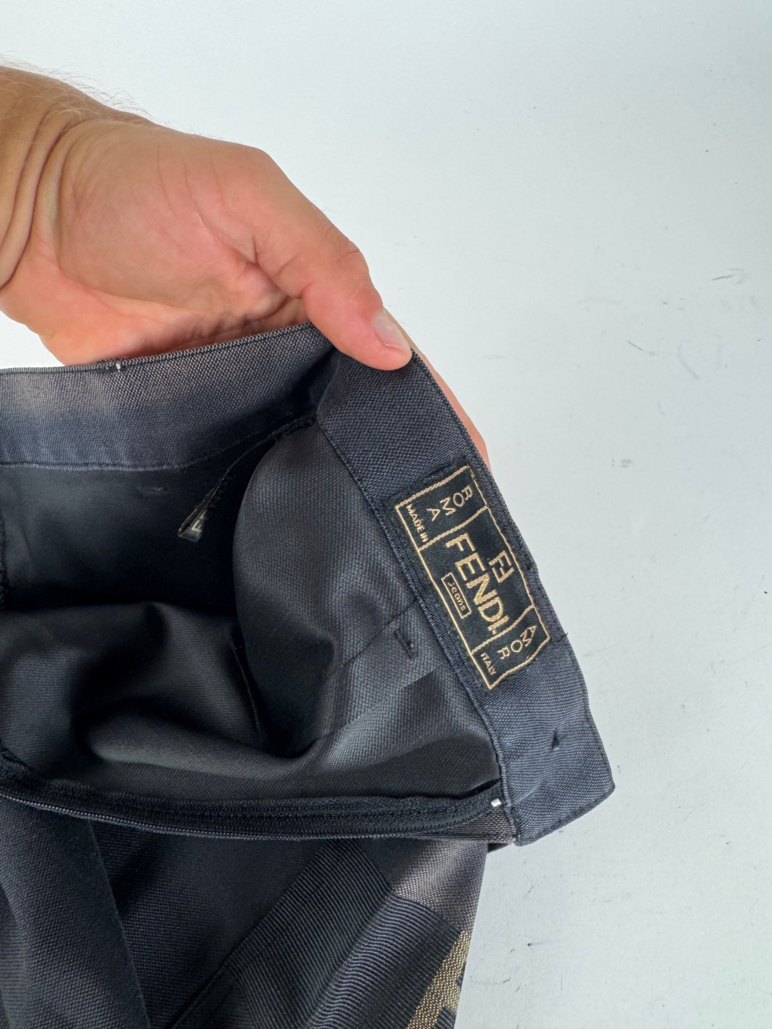 Fendi Vintage Roma Skirt Black M Size 26" / US 2 / IT 38 - 10 Thumbnail