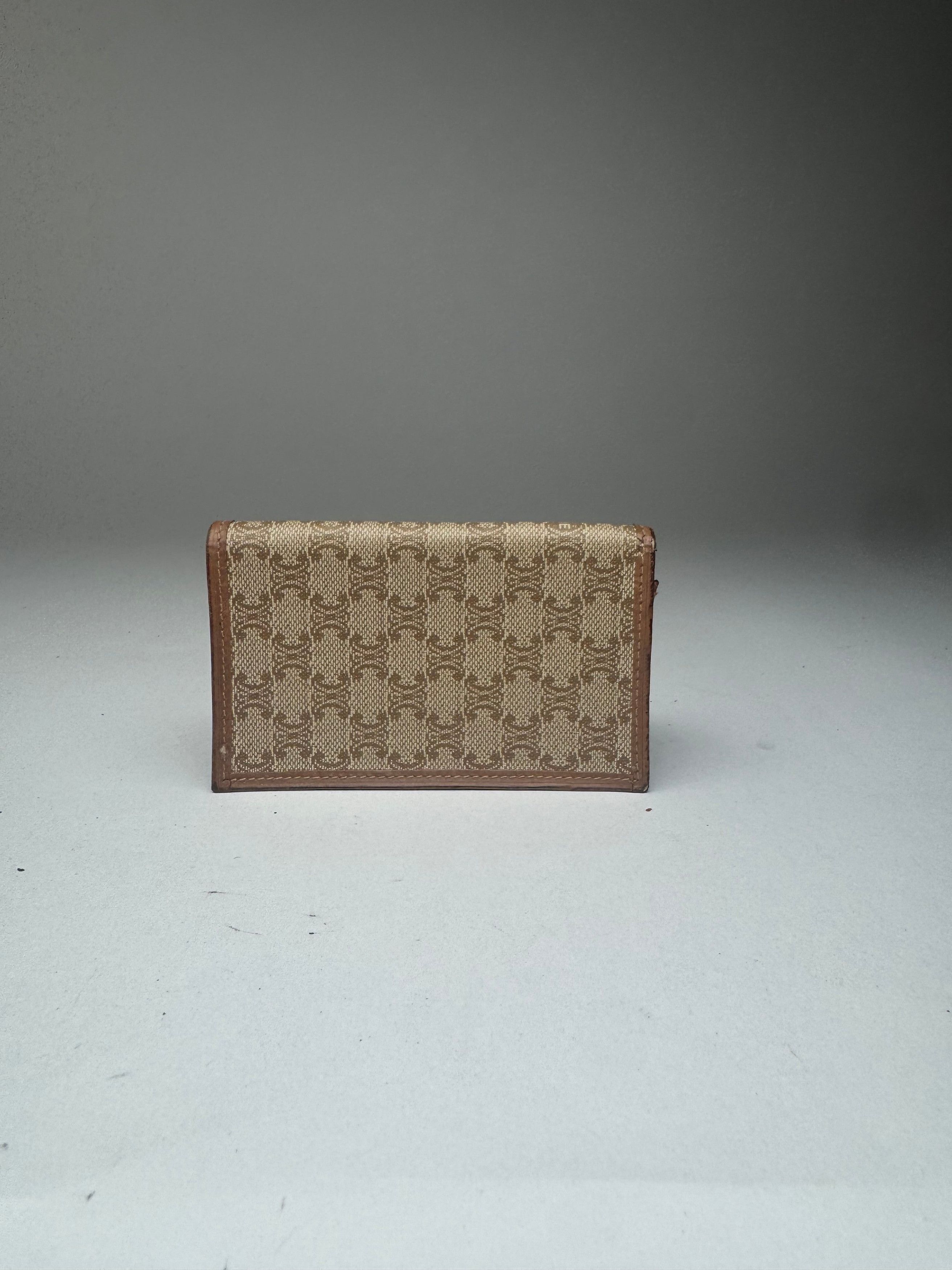 Celine Vintage Paris Leather Card Holder beige Brown Size ONE SIZE - 3 Thumbnail