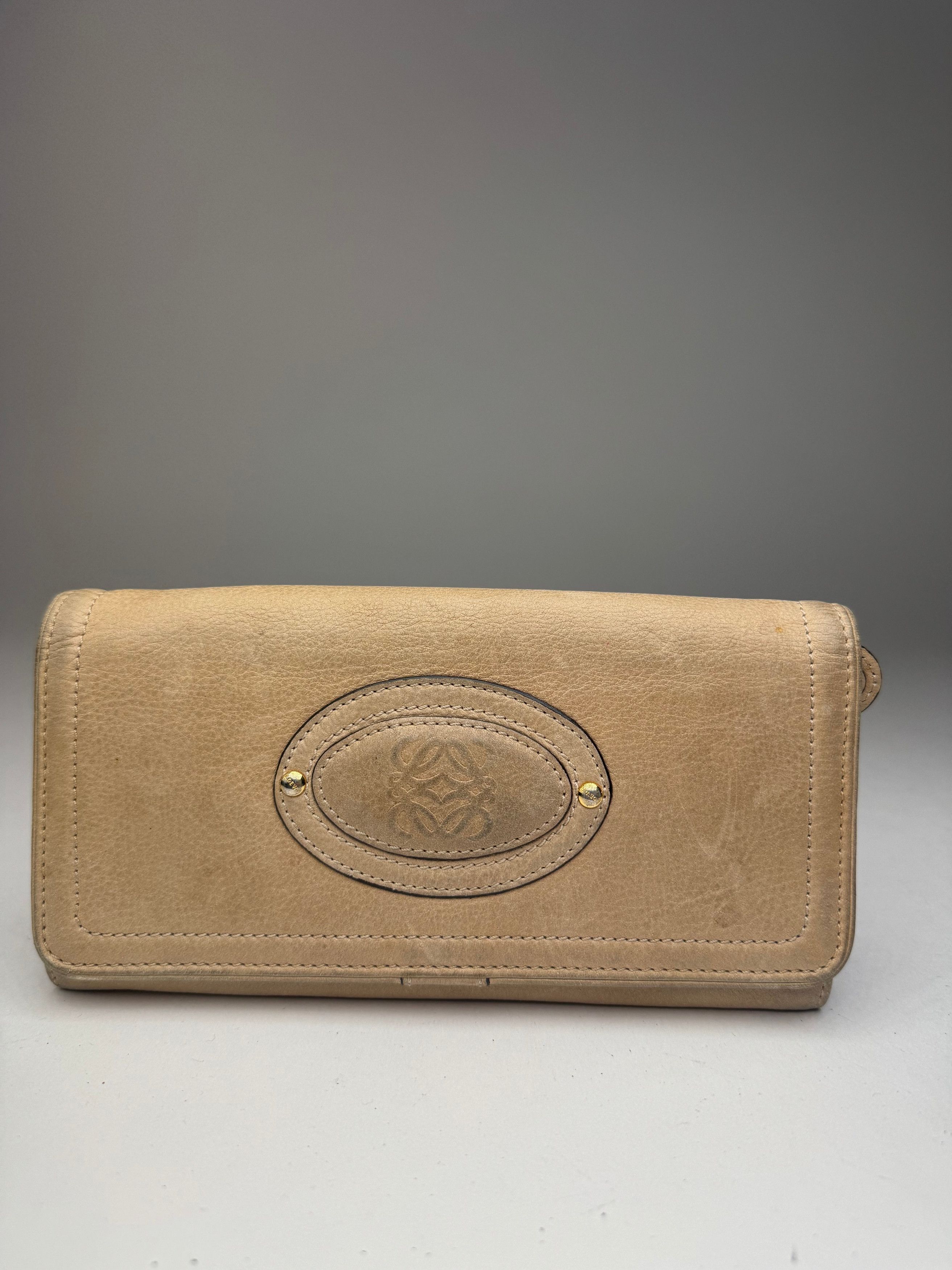 Loewe Vintage Madrid Anagram Leather wallet beige Size ONE SIZE - 11 Thumbnail