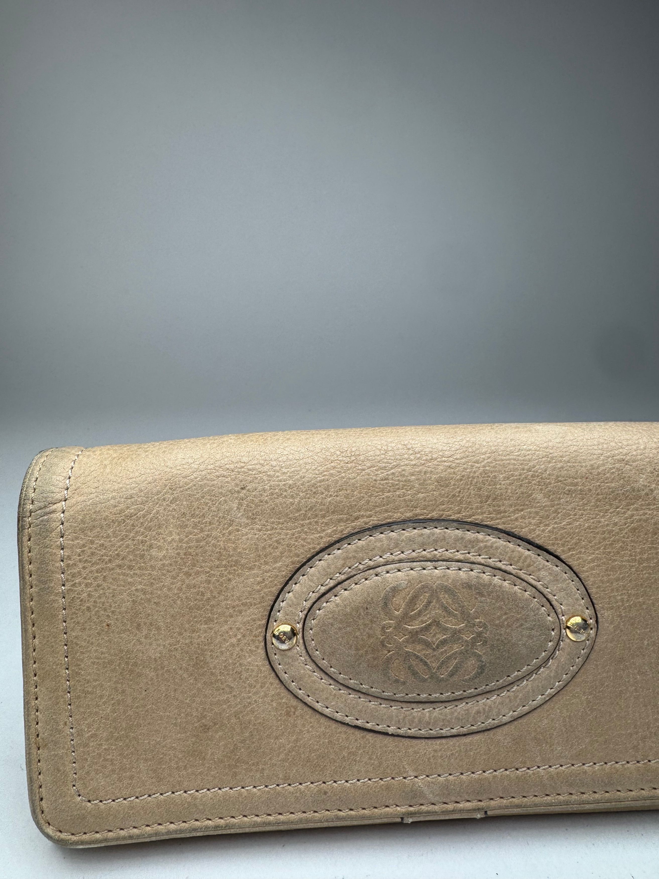 Loewe Vintage Madrid Anagram Leather wallet beige Size ONE SIZE - 6 Thumbnail