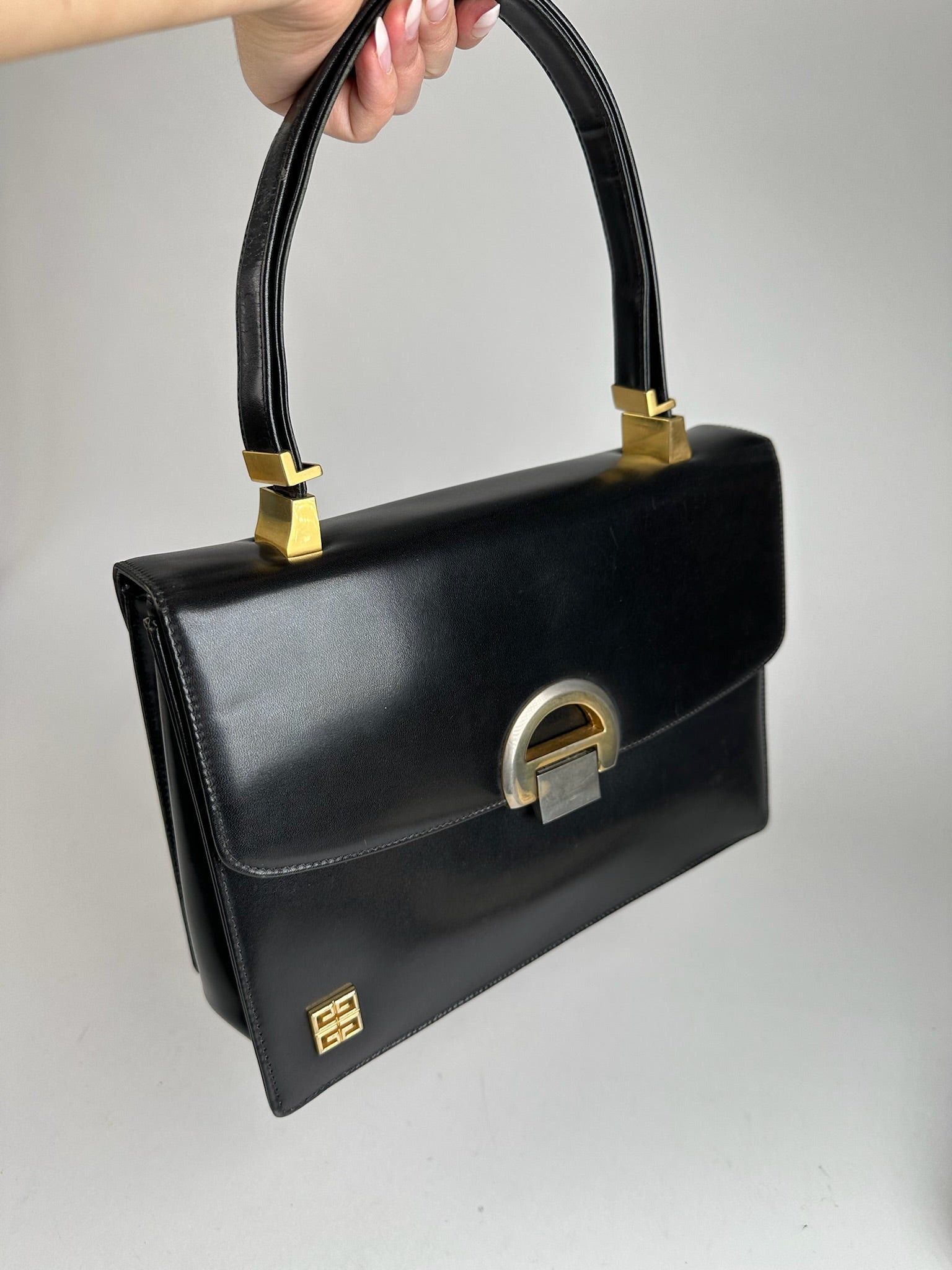 Givenchy Vintage 2Way Leather Bag black Size ONE SIZE - 3 Thumbnail