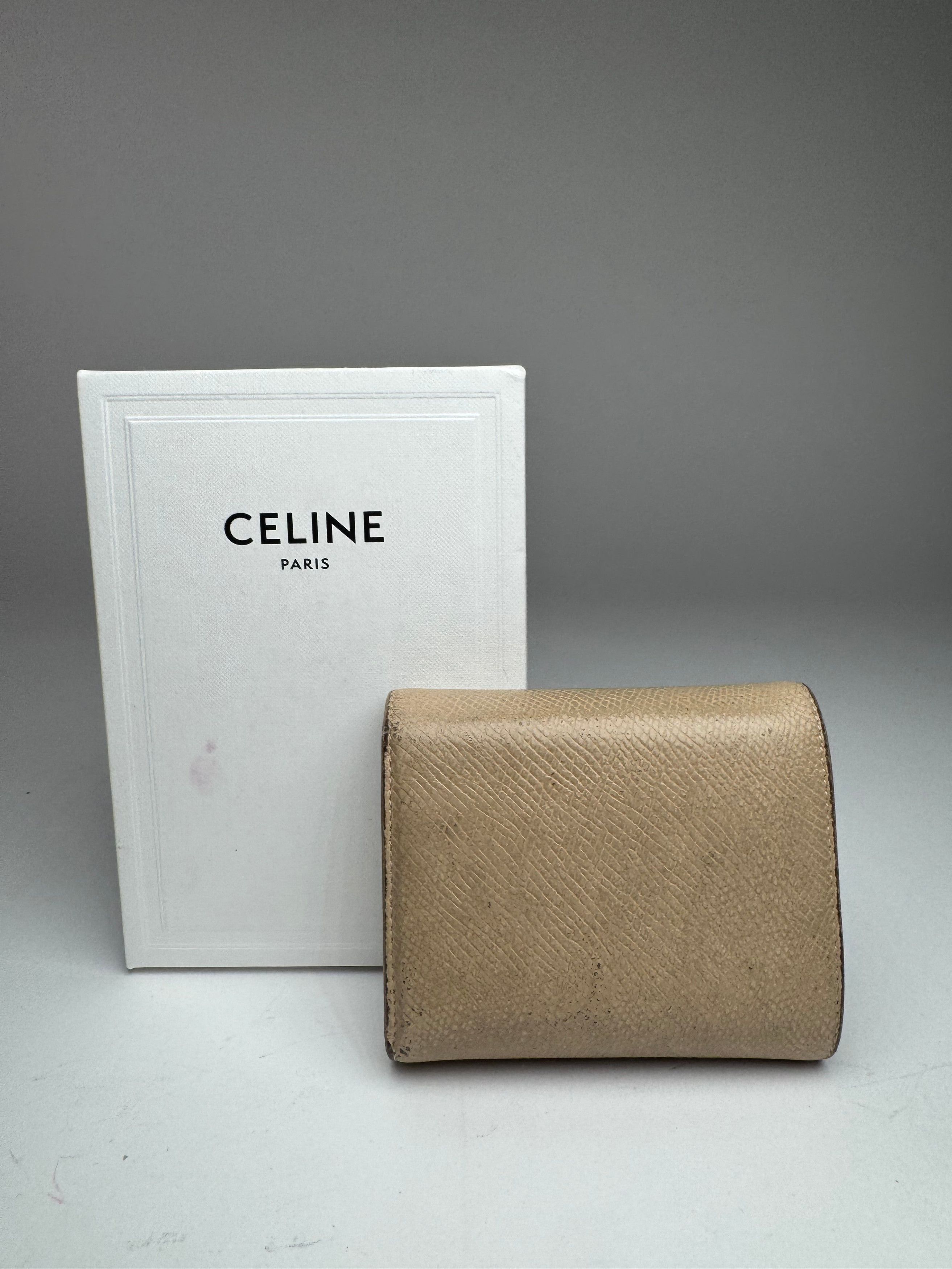 Celine Vintage Paris Leather Walket beige Size ONE SIZE - 2 Thumbnail