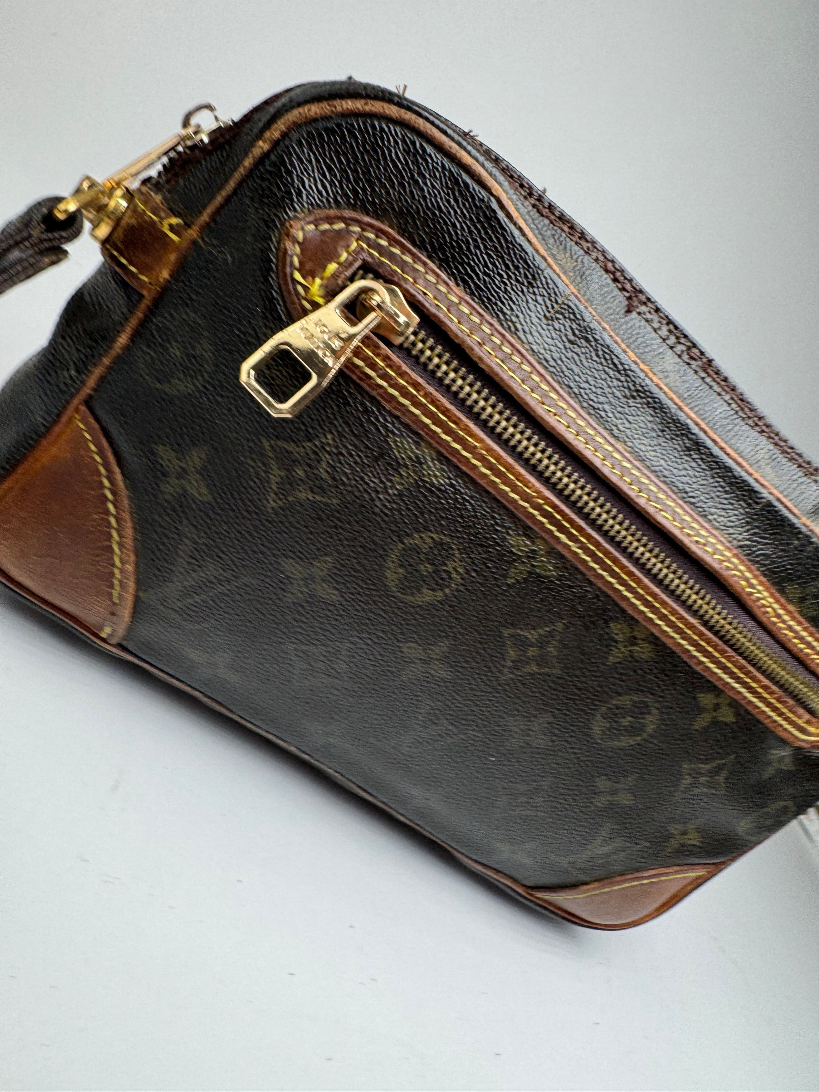 Louis Vuitton Vintage Monogram Leather Clutch brown Size ONE SIZE - 5 Thumbnail