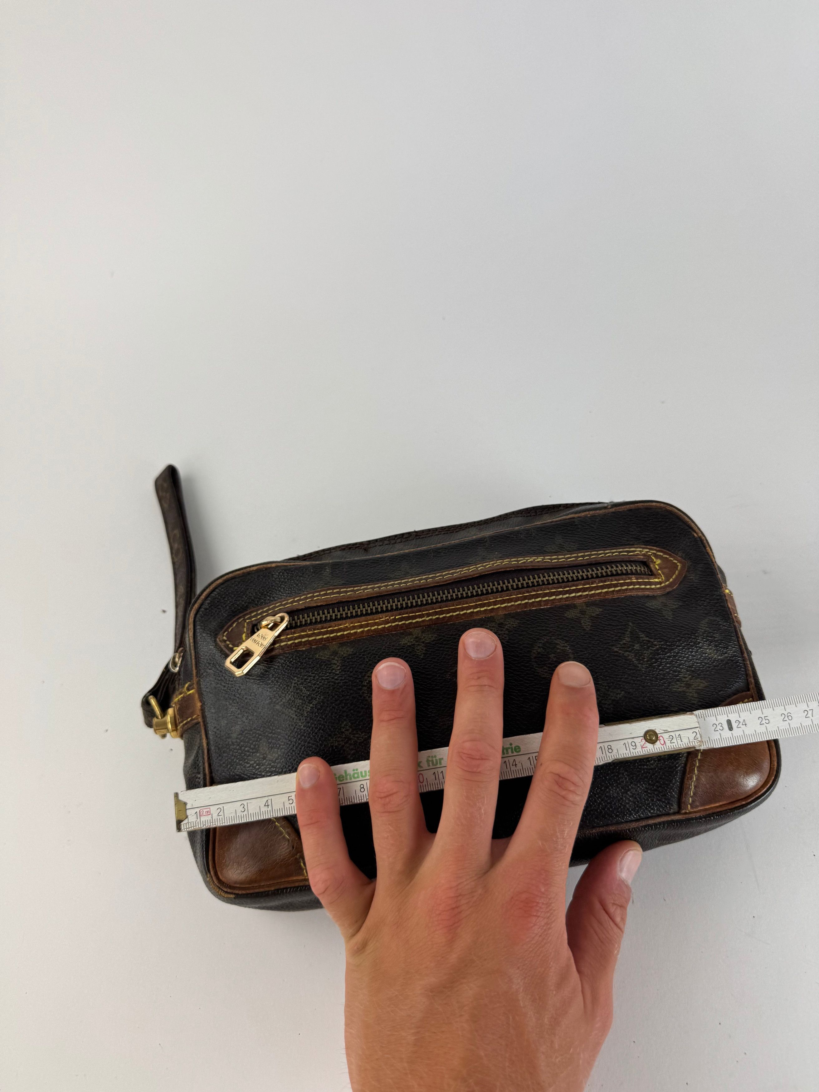 Louis Vuitton Vintage Monogram Leather Clutch brown Size ONE SIZE - 13 Thumbnail