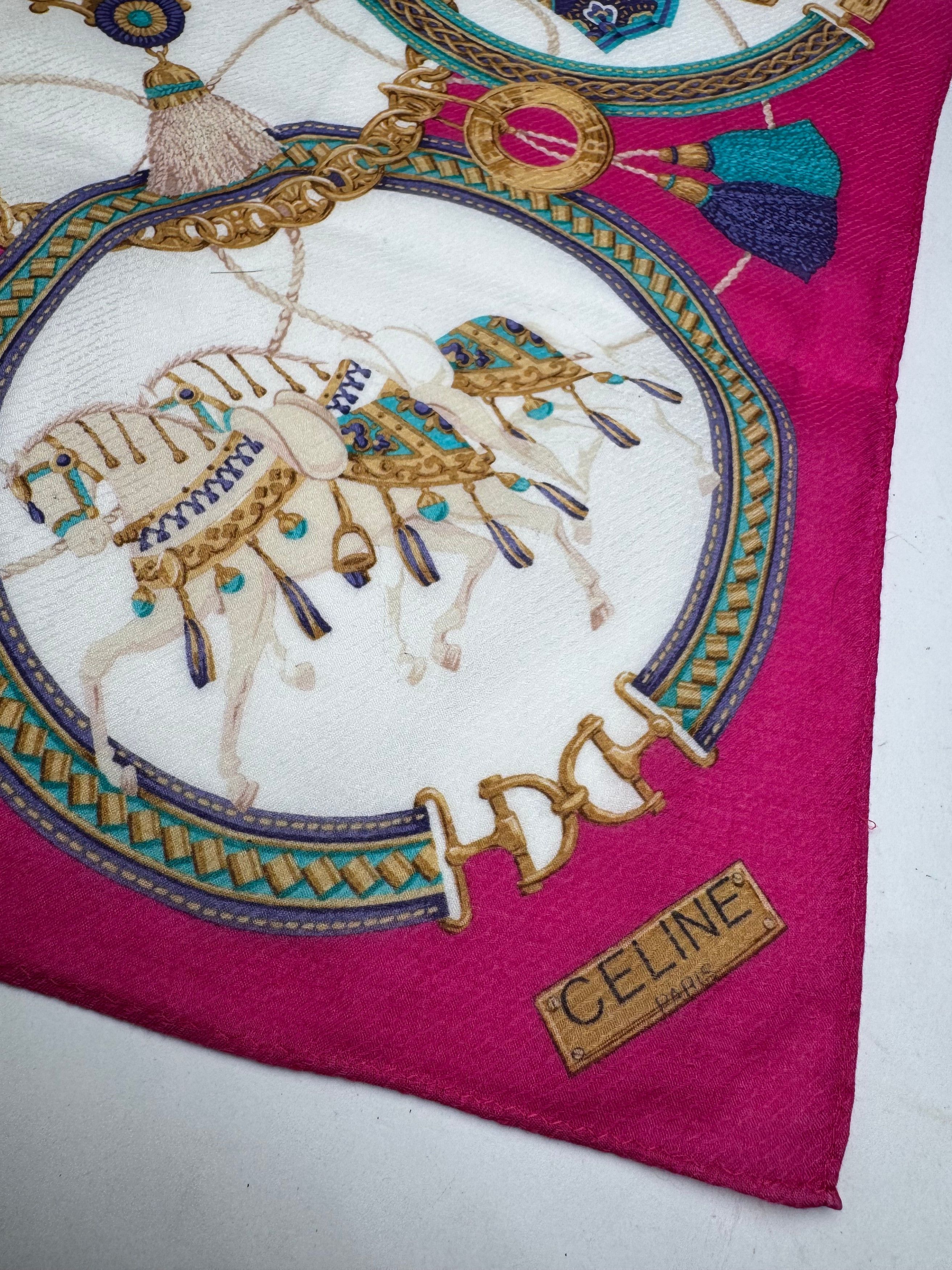 Celine Vintage Baroque Scarf red Size ONE SIZE - 5 Thumbnail