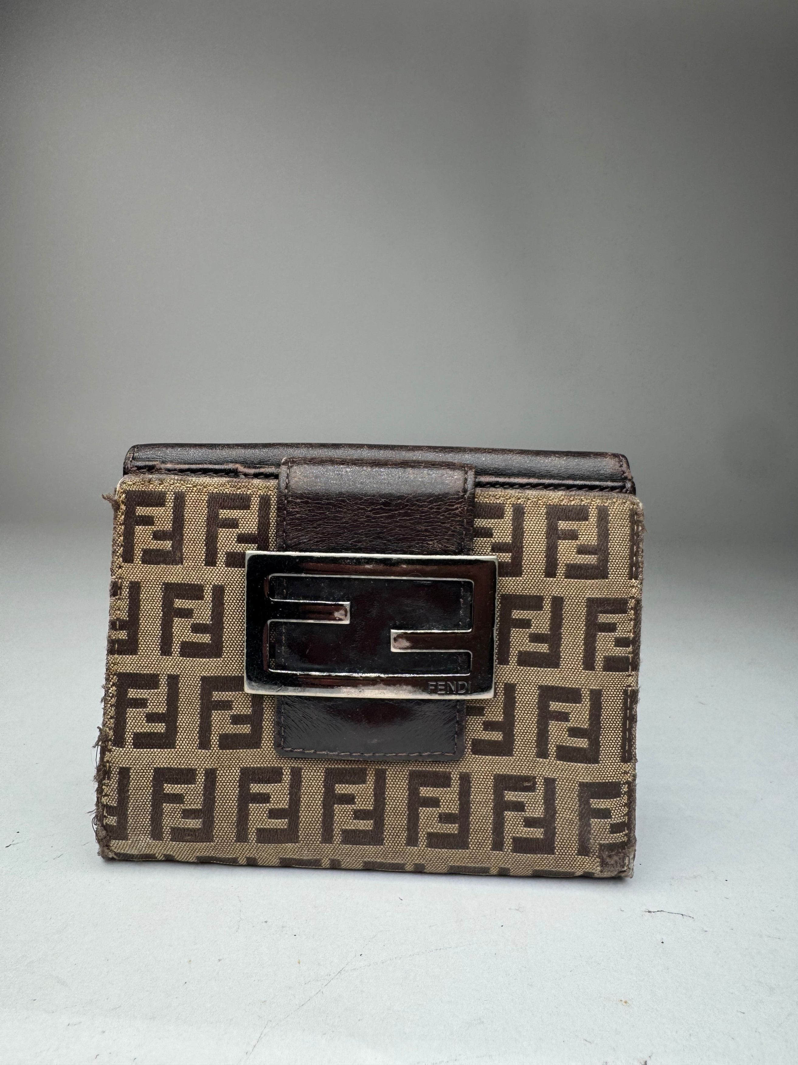 Fendi Vintage Monogram Leather Wallet Brown Size ONE SIZE - 10 Thumbnail