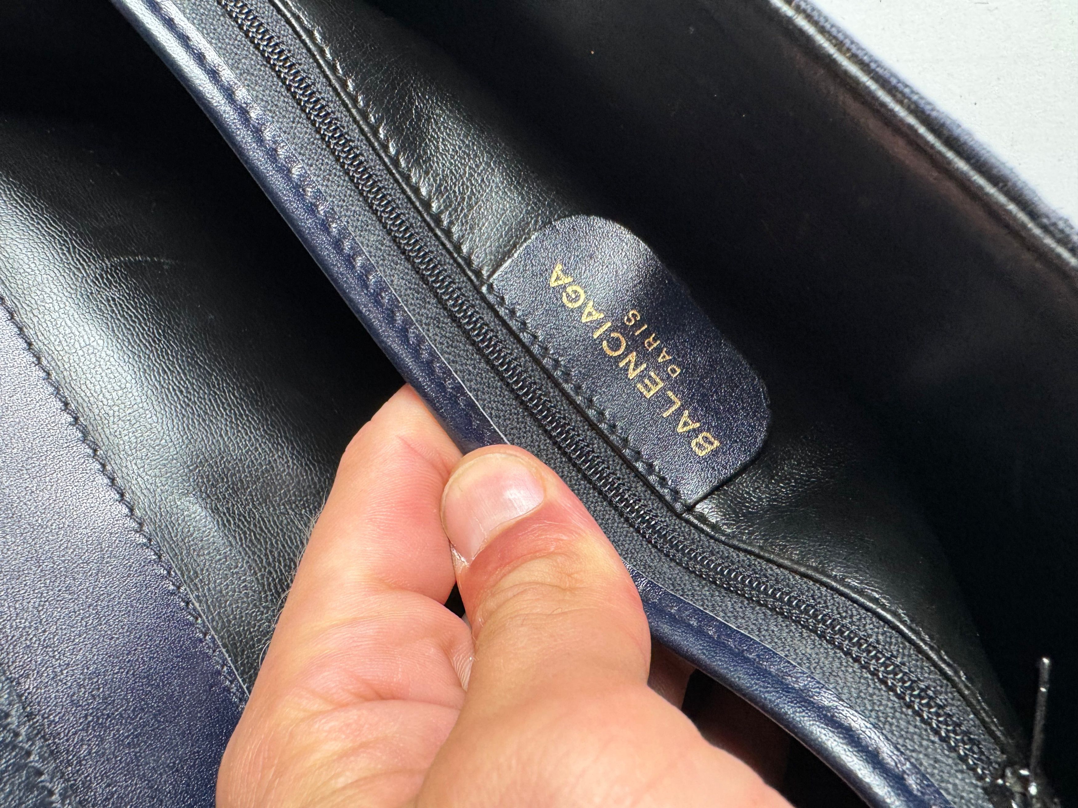 Balenciaga Vintage Monogram Leather bag navy Size ONE SIZE - 5 Thumbnail