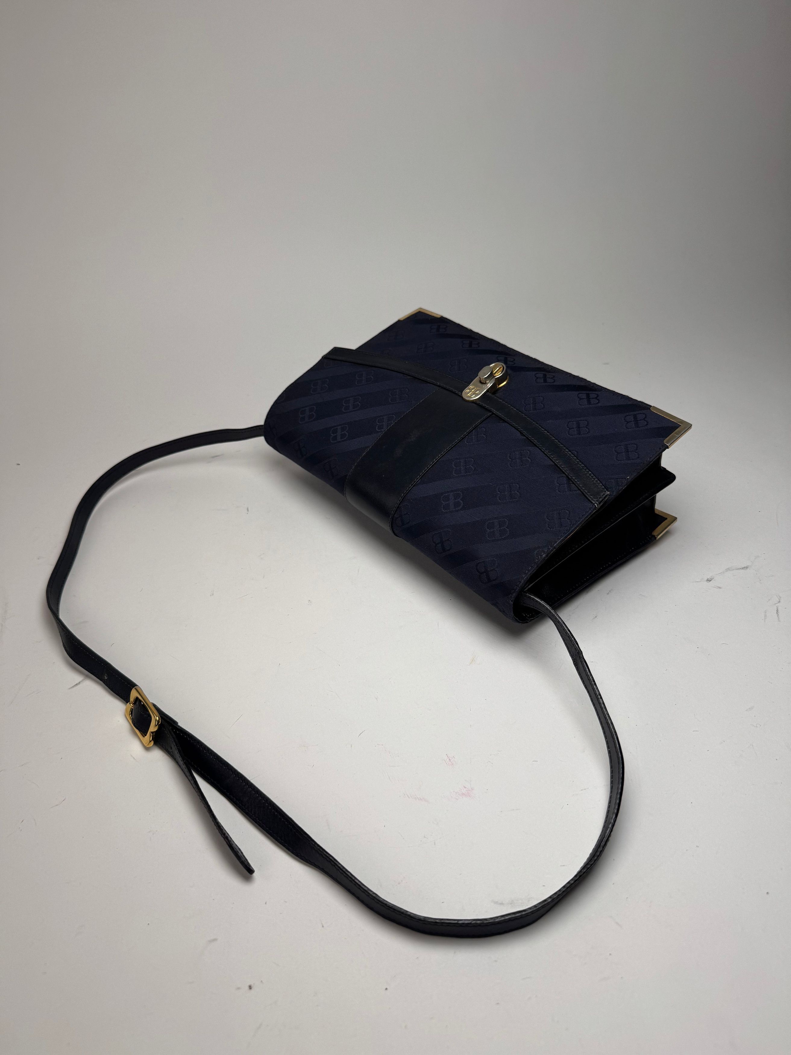 Balenciaga Vintage Monogram Leather bag navy Size ONE SIZE - 11 Thumbnail