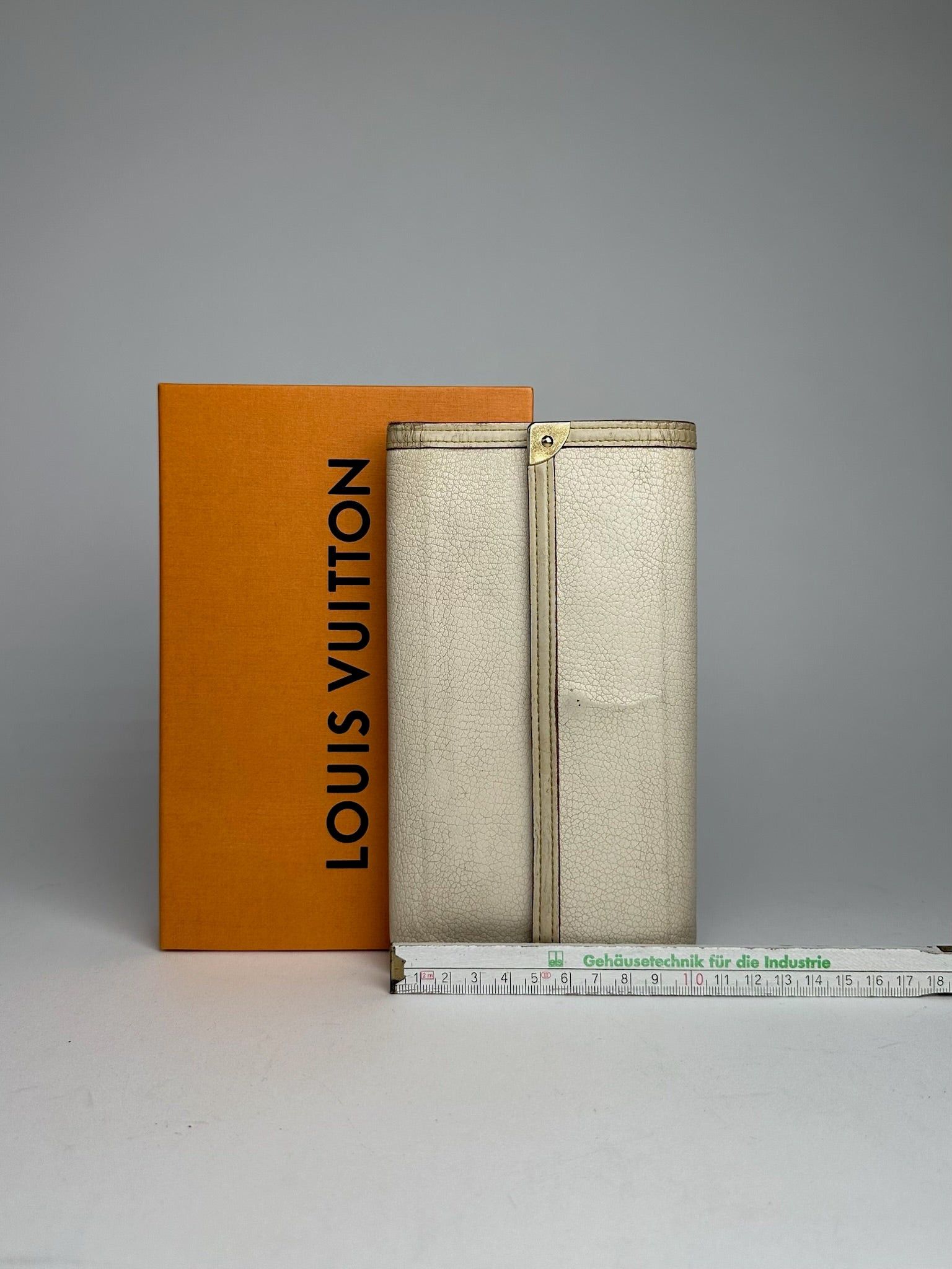 Louis Vuitton Vintage leather wallet white Size ONE SIZE - 11 Thumbnail