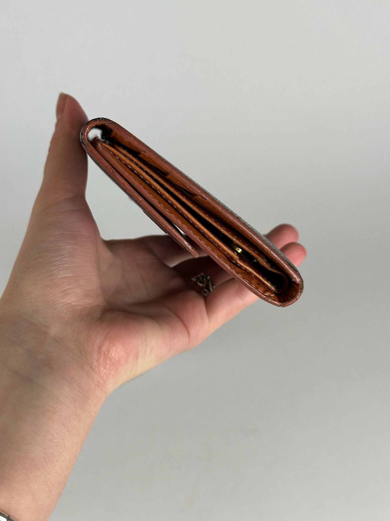 Celine Vintage Triomphe Leather Monogram Wallet Brown Size ONE SIZE - 5 Thumbnail