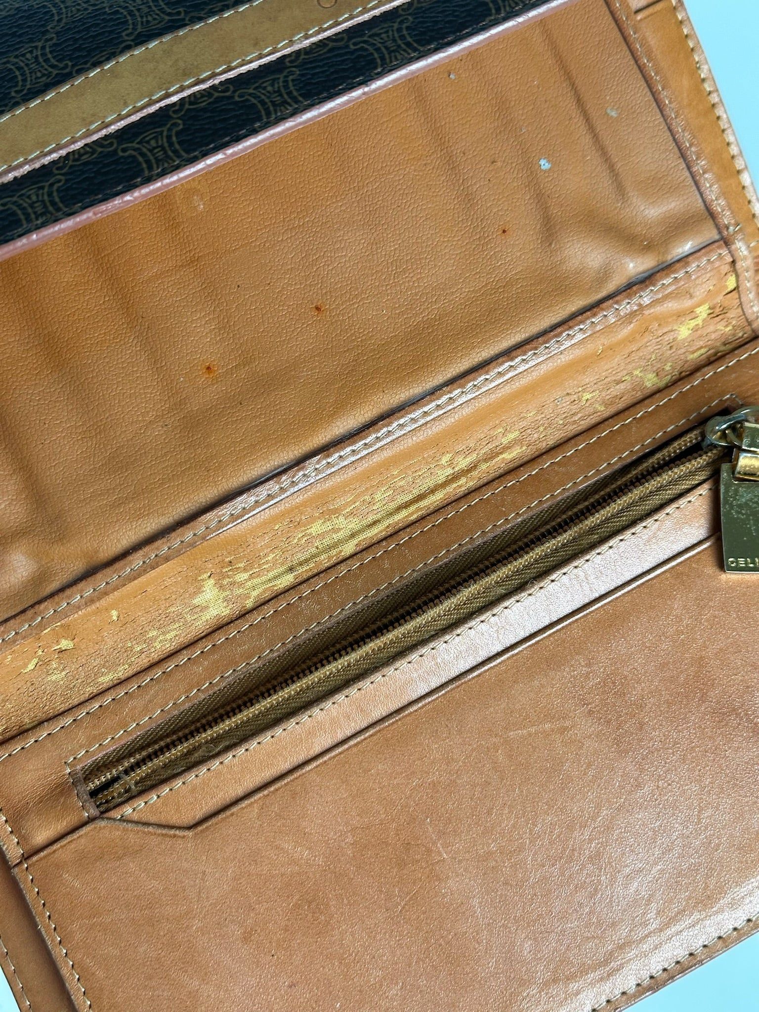 Celine Vintage Triomphe Leather Monogram Wallet Brown Size ONE SIZE - 10 Thumbnail