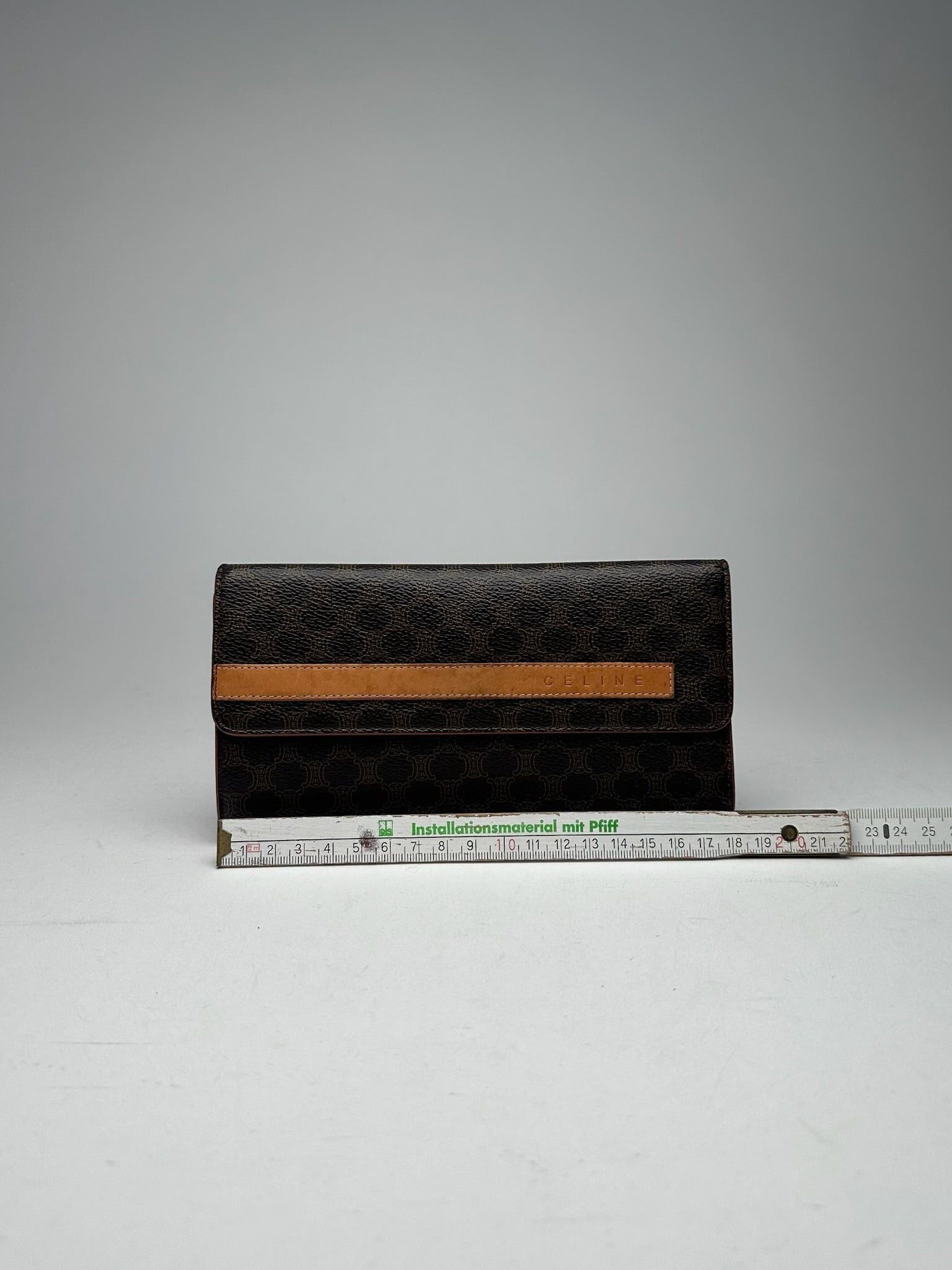 Celine Vintage Triomphe Leather Monogram Wallet Brown Size ONE SIZE - 7 Thumbnail