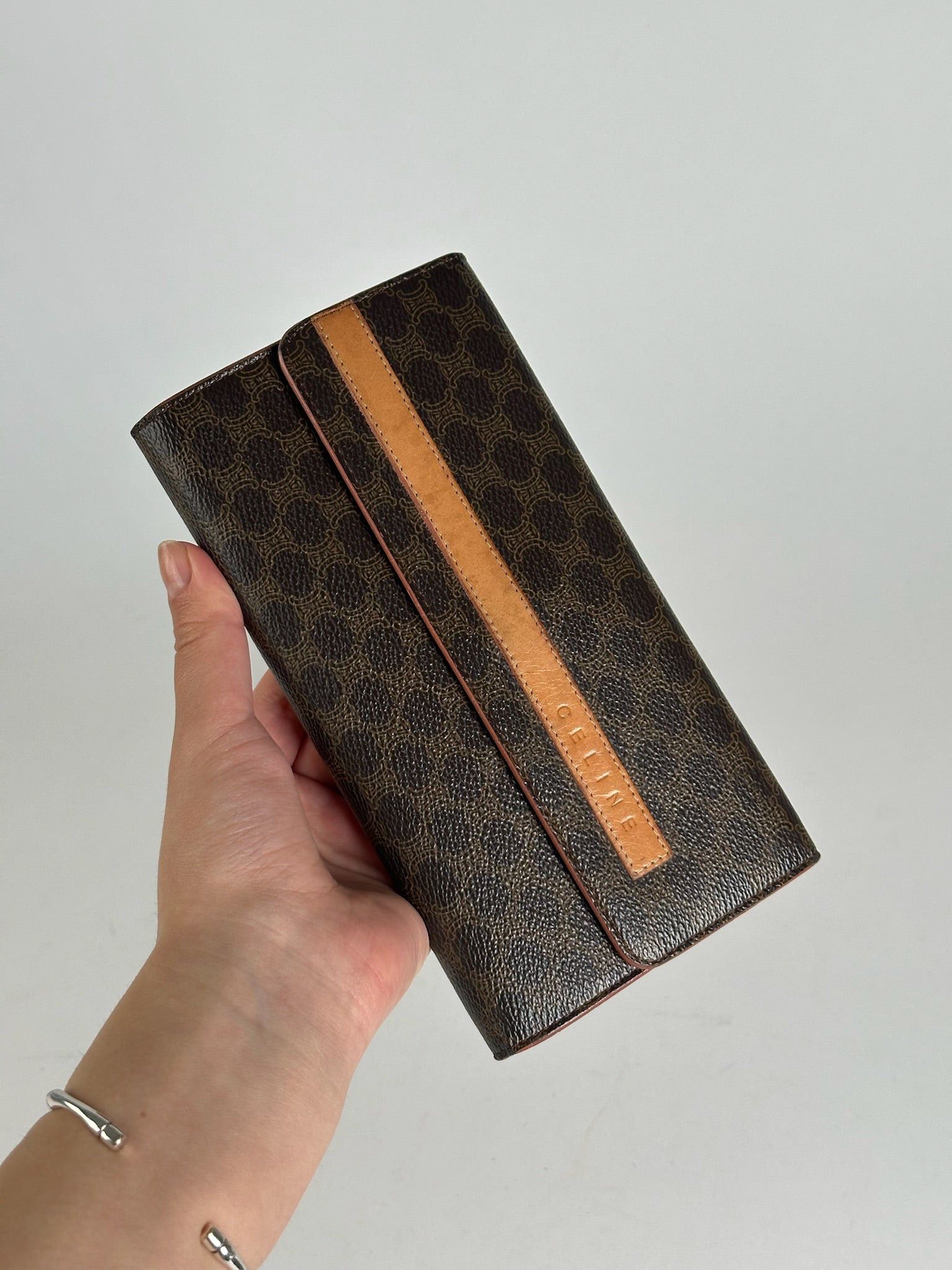 Celine Vintage Triomphe Leather Monogram Wallet Brown Size ONE SIZE - 6 Thumbnail